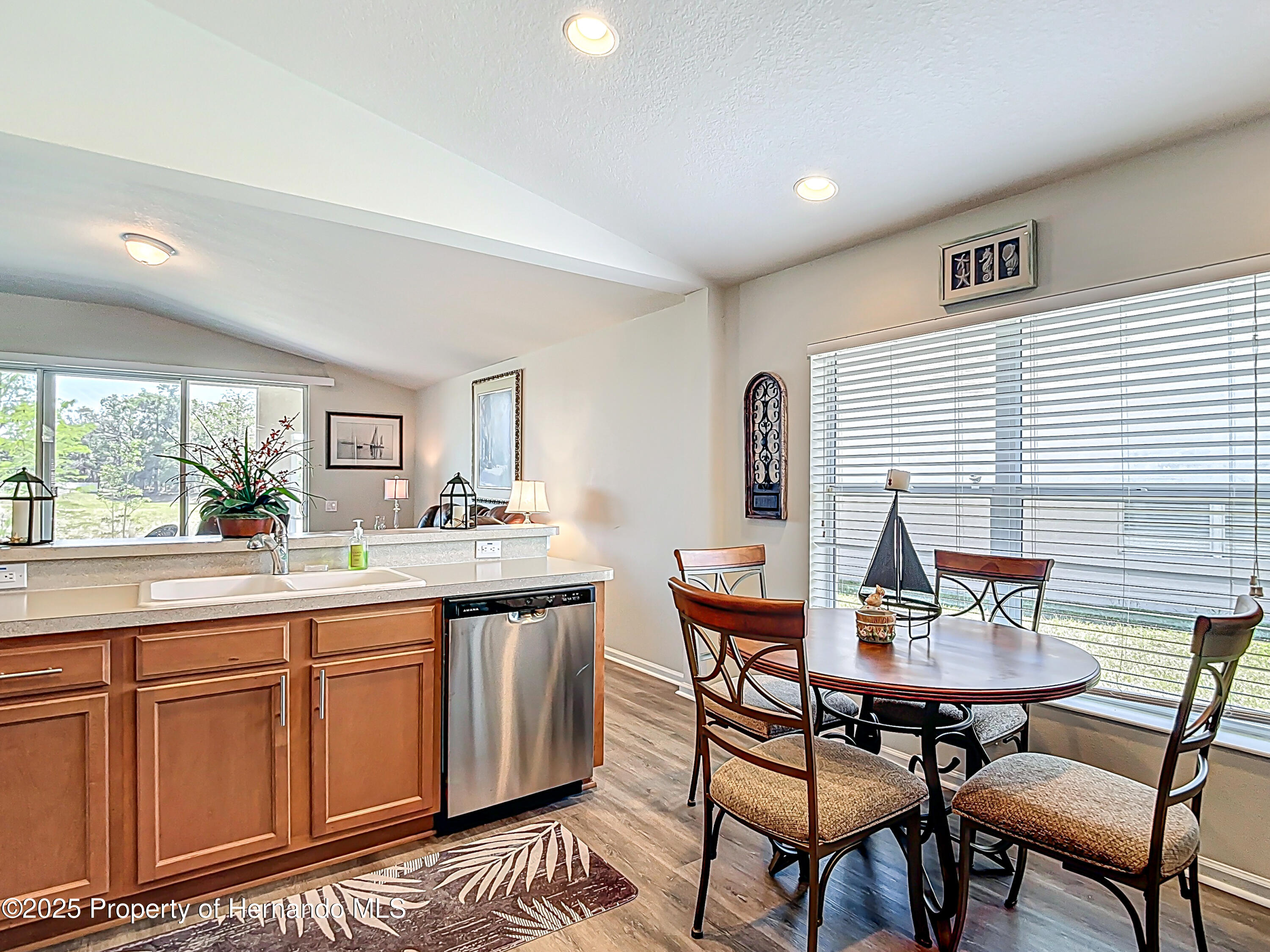 1082 Nodding Shade Drive, Brooksville, Florida image 15
