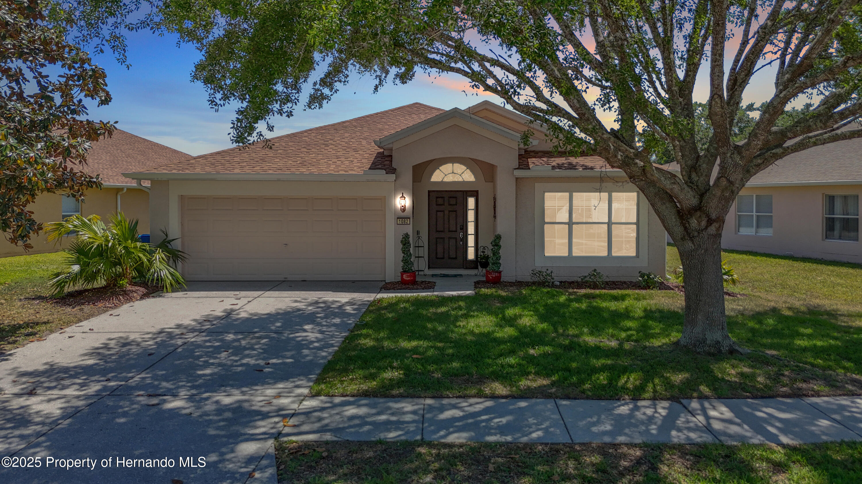 1082 Nodding Shade Drive, Brooksville, Florida image 4