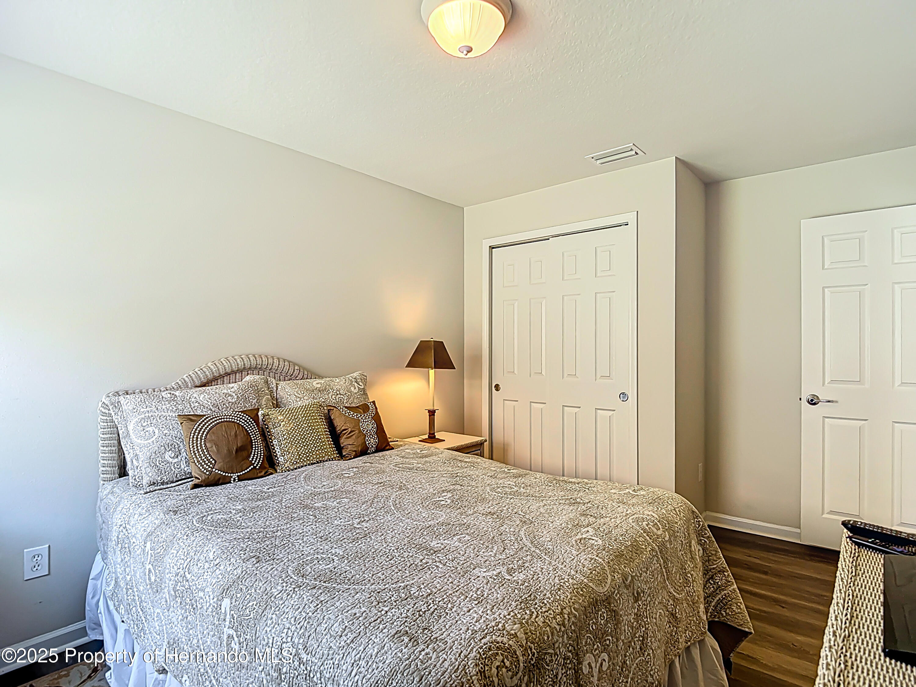 1082 Nodding Shade Drive, Brooksville, Florida image 30