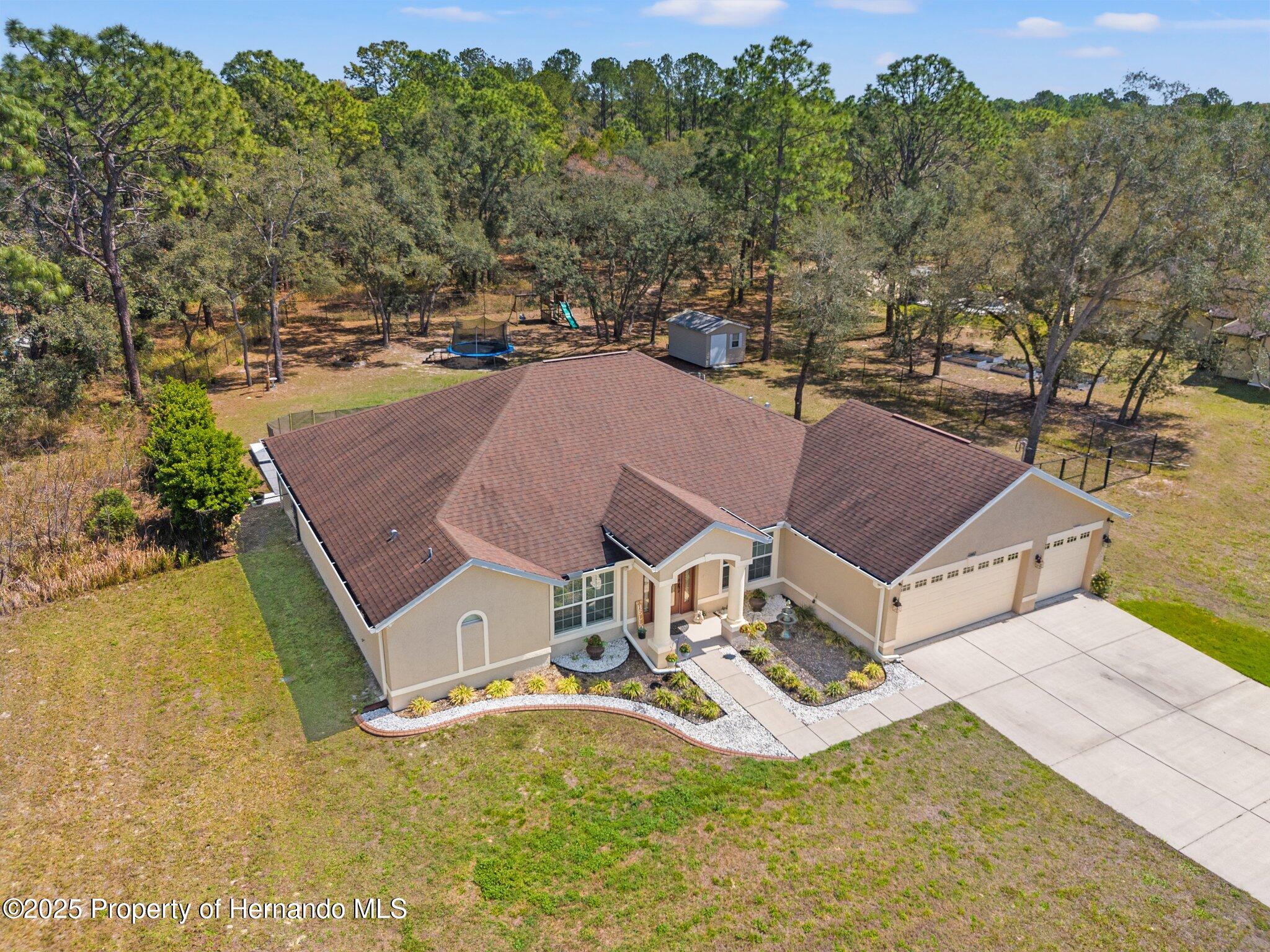 11440 Linnet Road, Weeki Wachee, Florida image 2