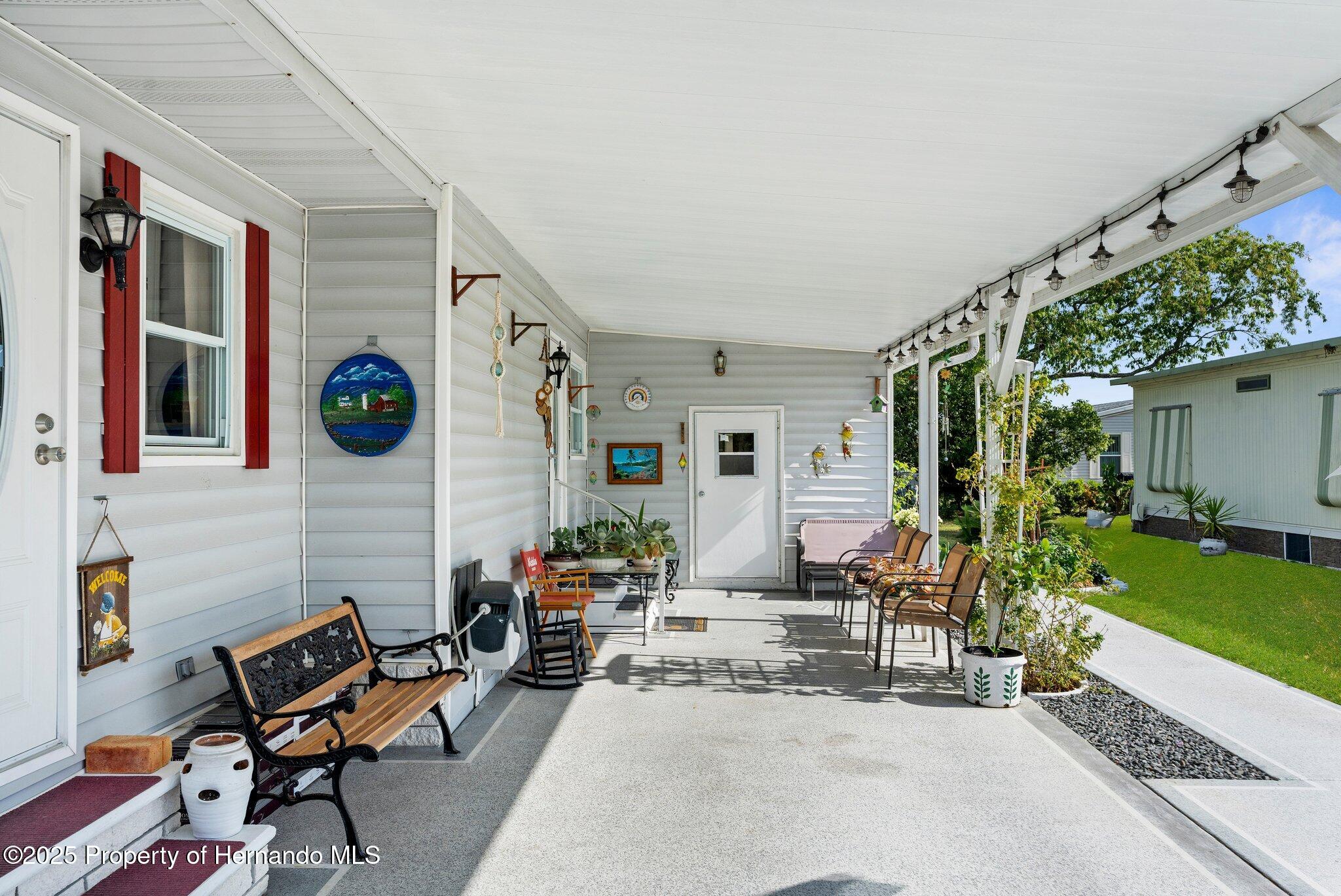 14299 Nectarine Street, Brooksville, Florida image 3