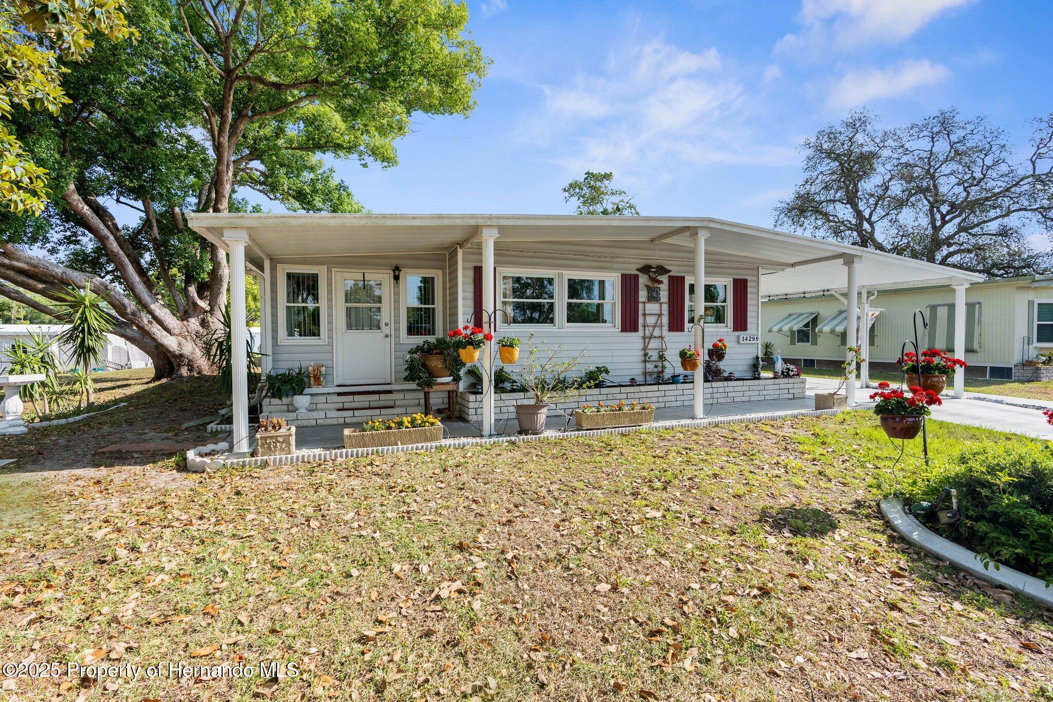14299 Nectarine Street, Brooksville, Florida image 1