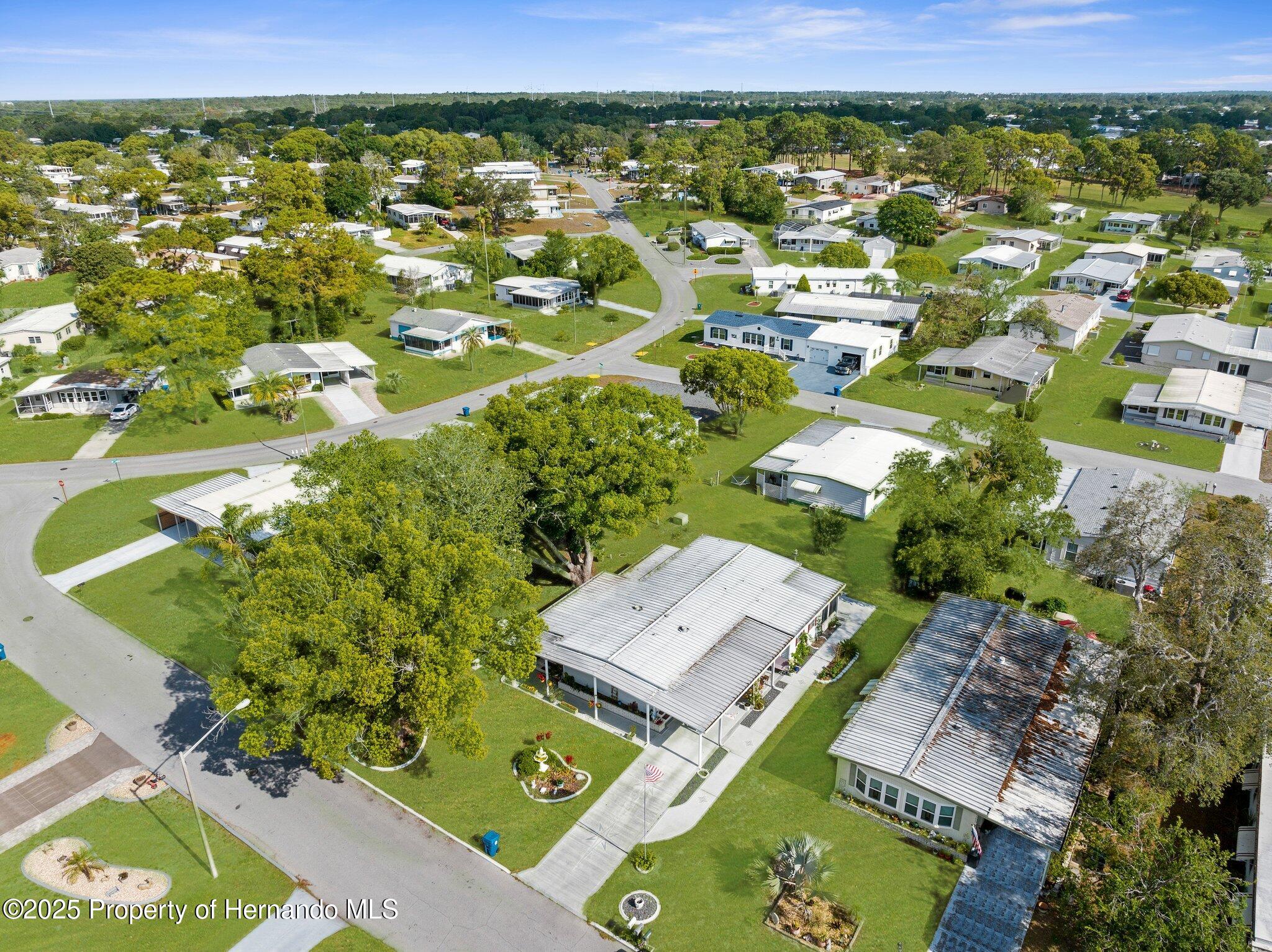 14299 Nectarine Street, Brooksville, Florida image 33