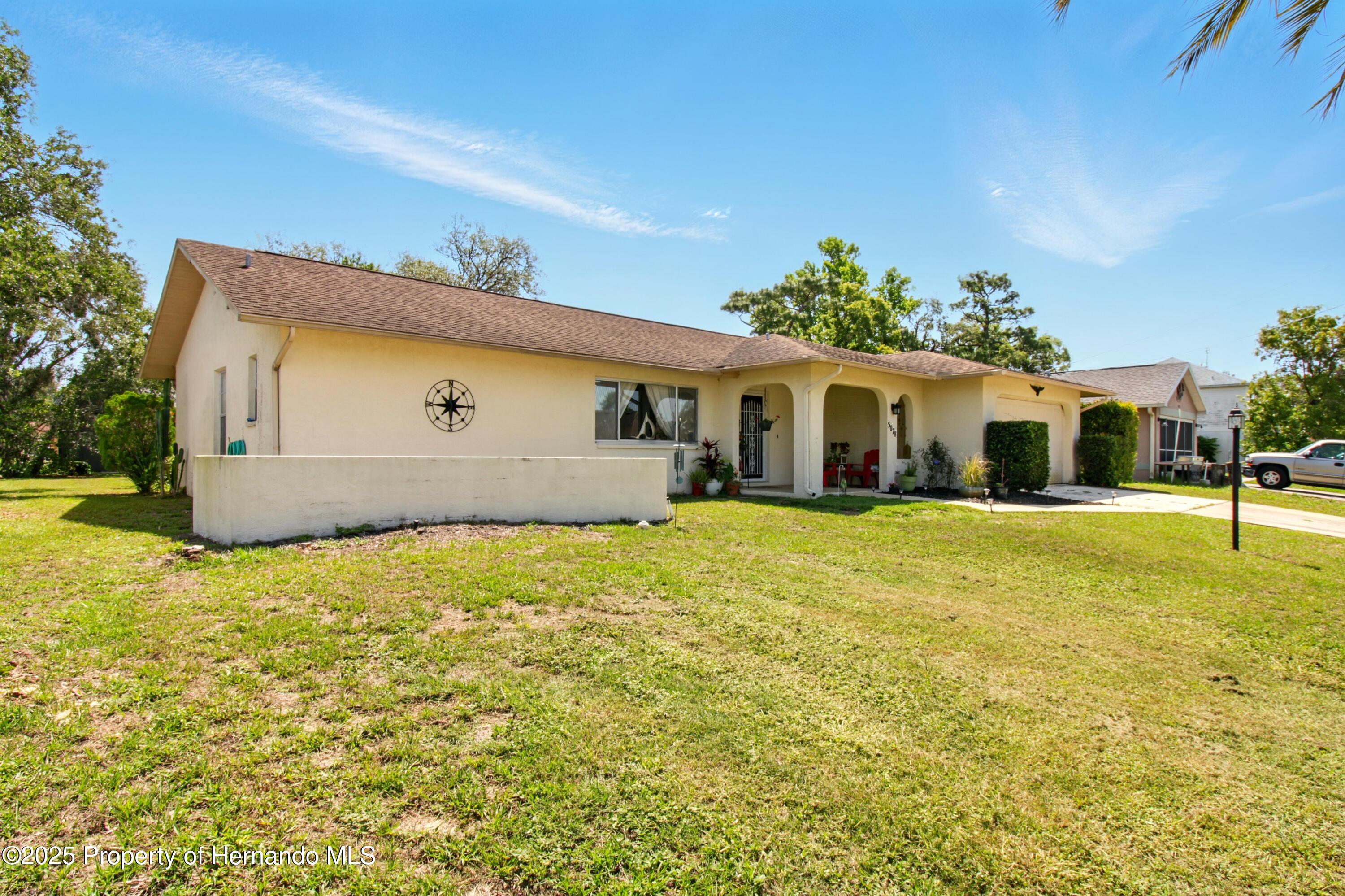 5078 Kenmore Street, Spring Hill, Florida image 3