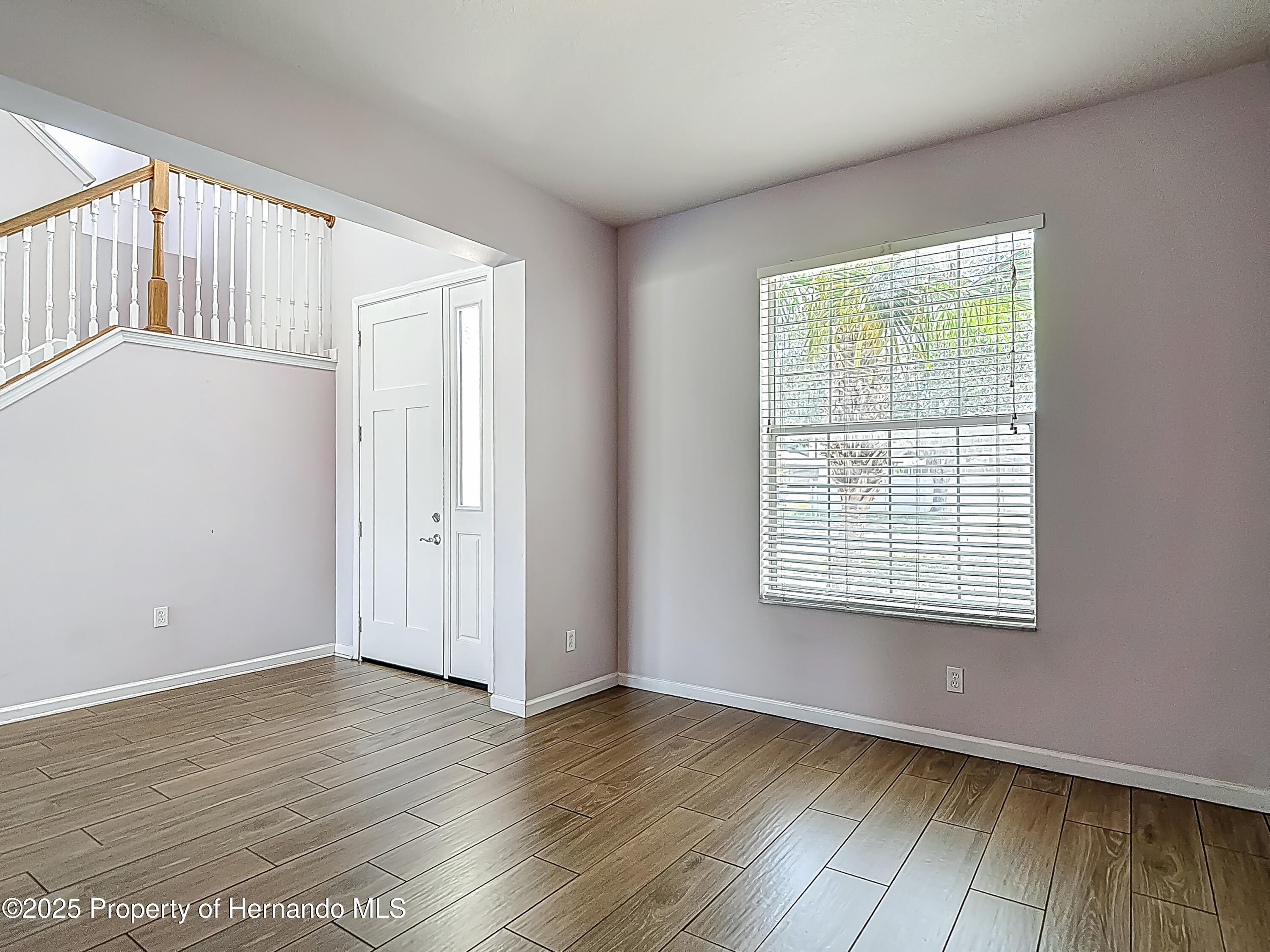 14137 Wake Robin Drive, Brooksville, Florida image 8
