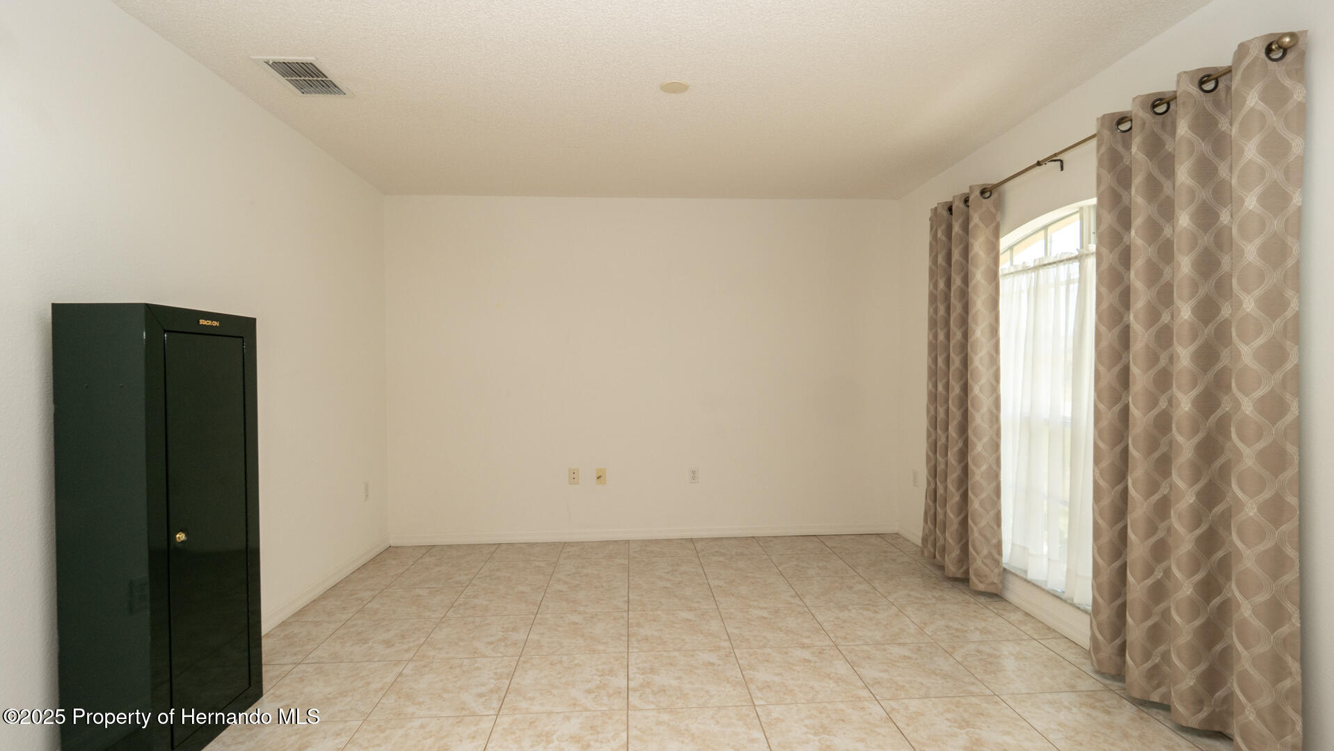 5092 Roble Avenue, Spring Hill, Florida image 6