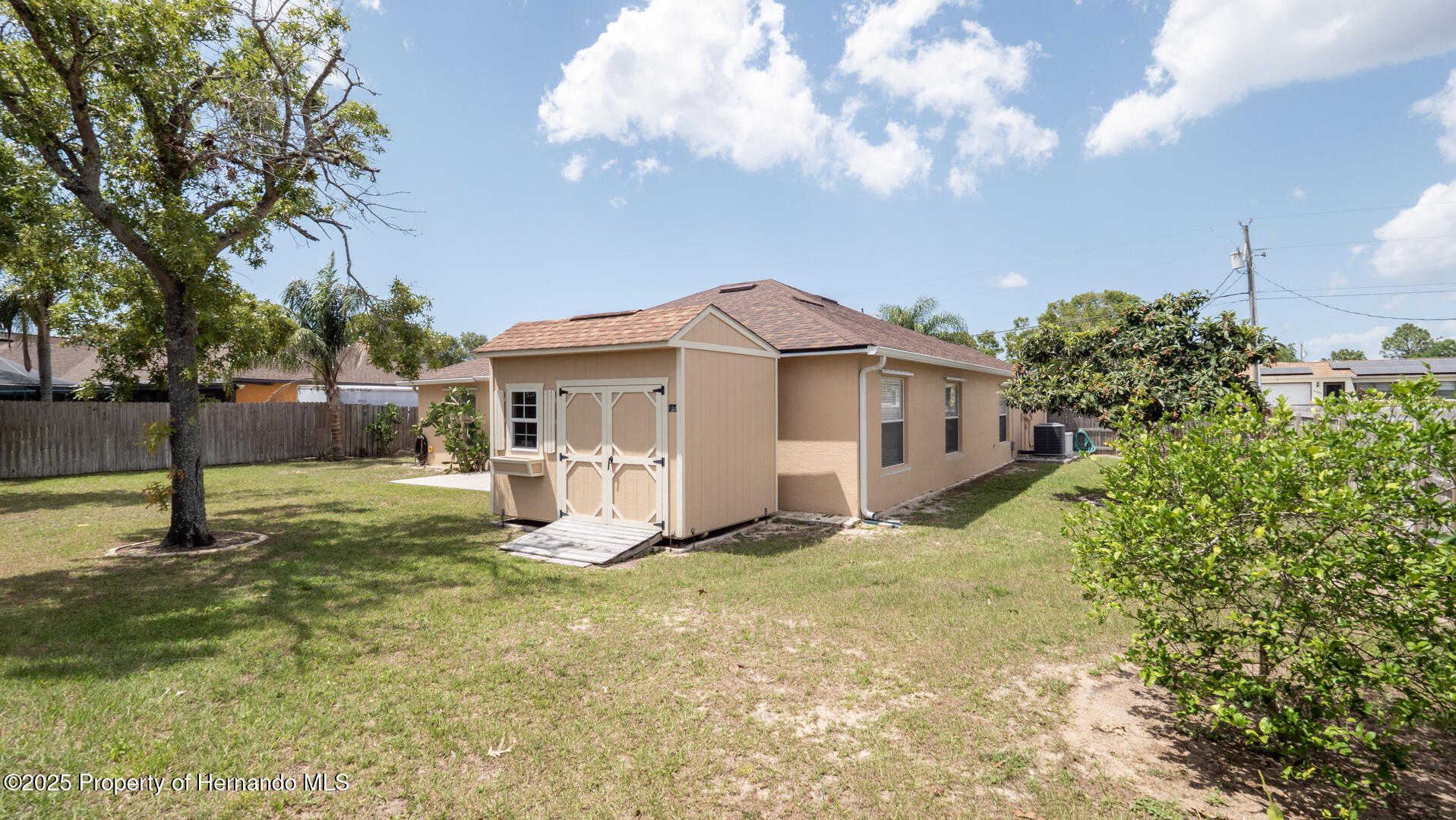 5092 Roble Avenue, Spring Hill, Florida image 33