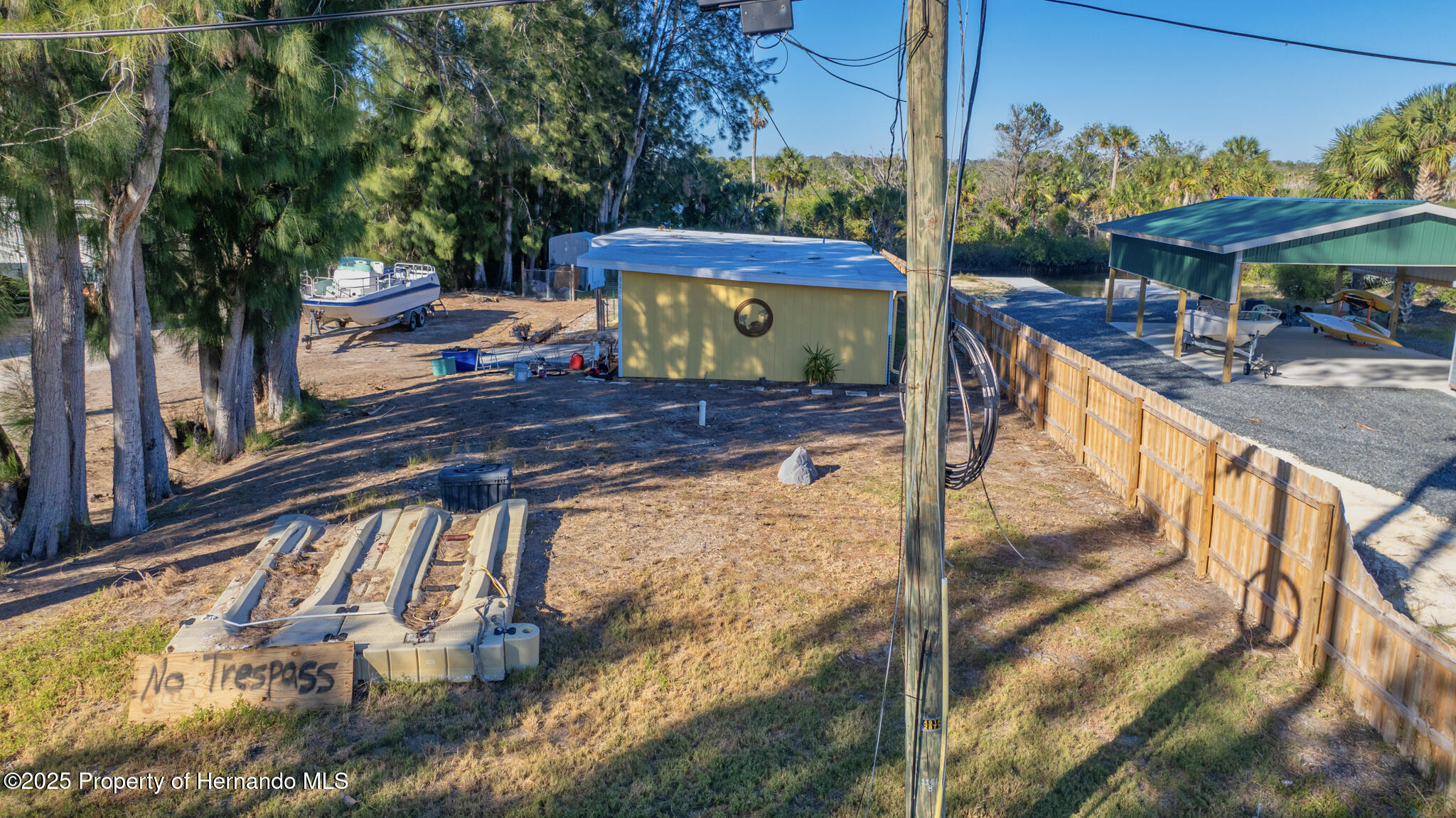 3205 Gulf Drive, Spring Hill, Florida image 4