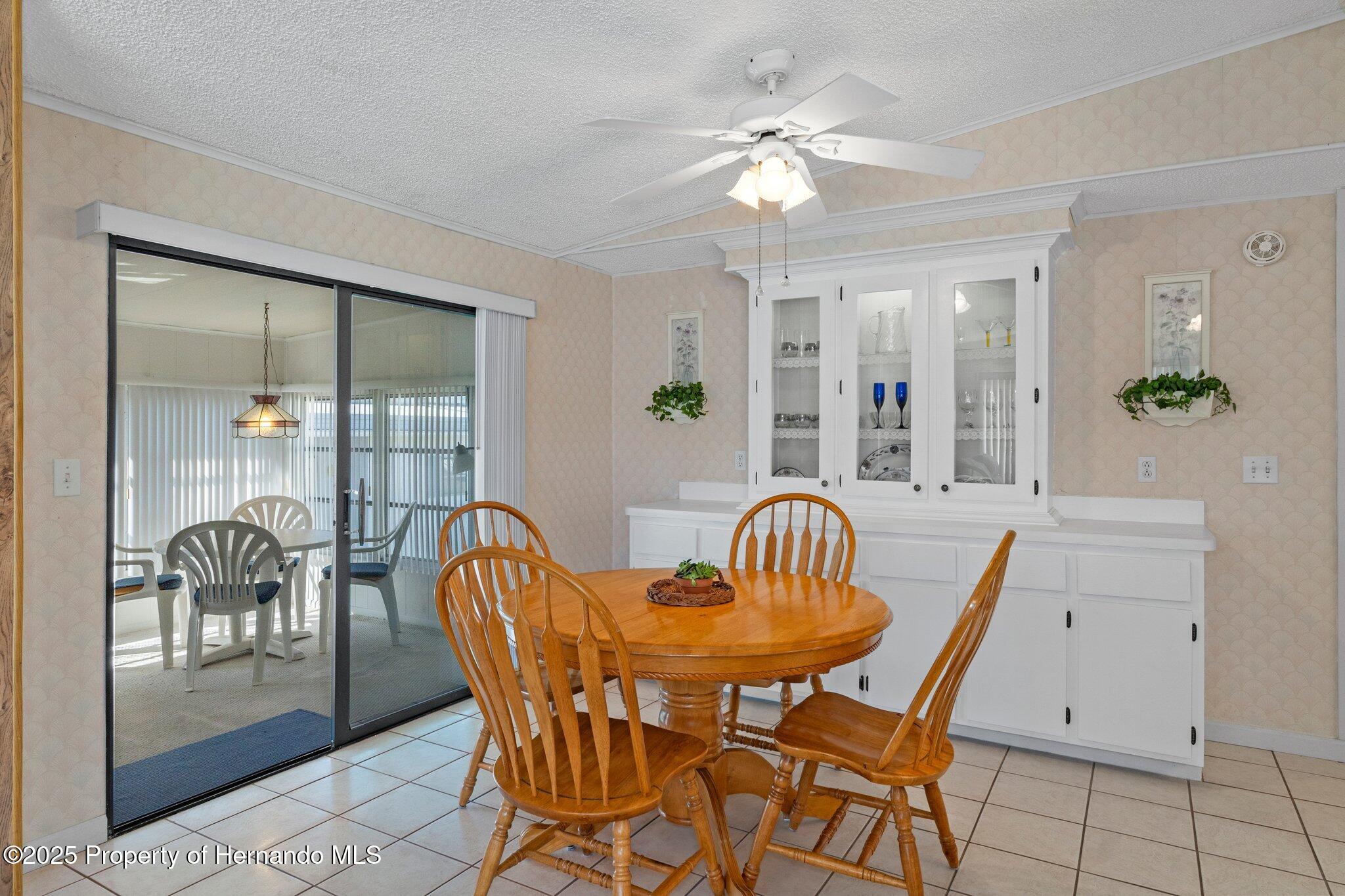 12312 Conde Drive, Brooksville, Florida image 10