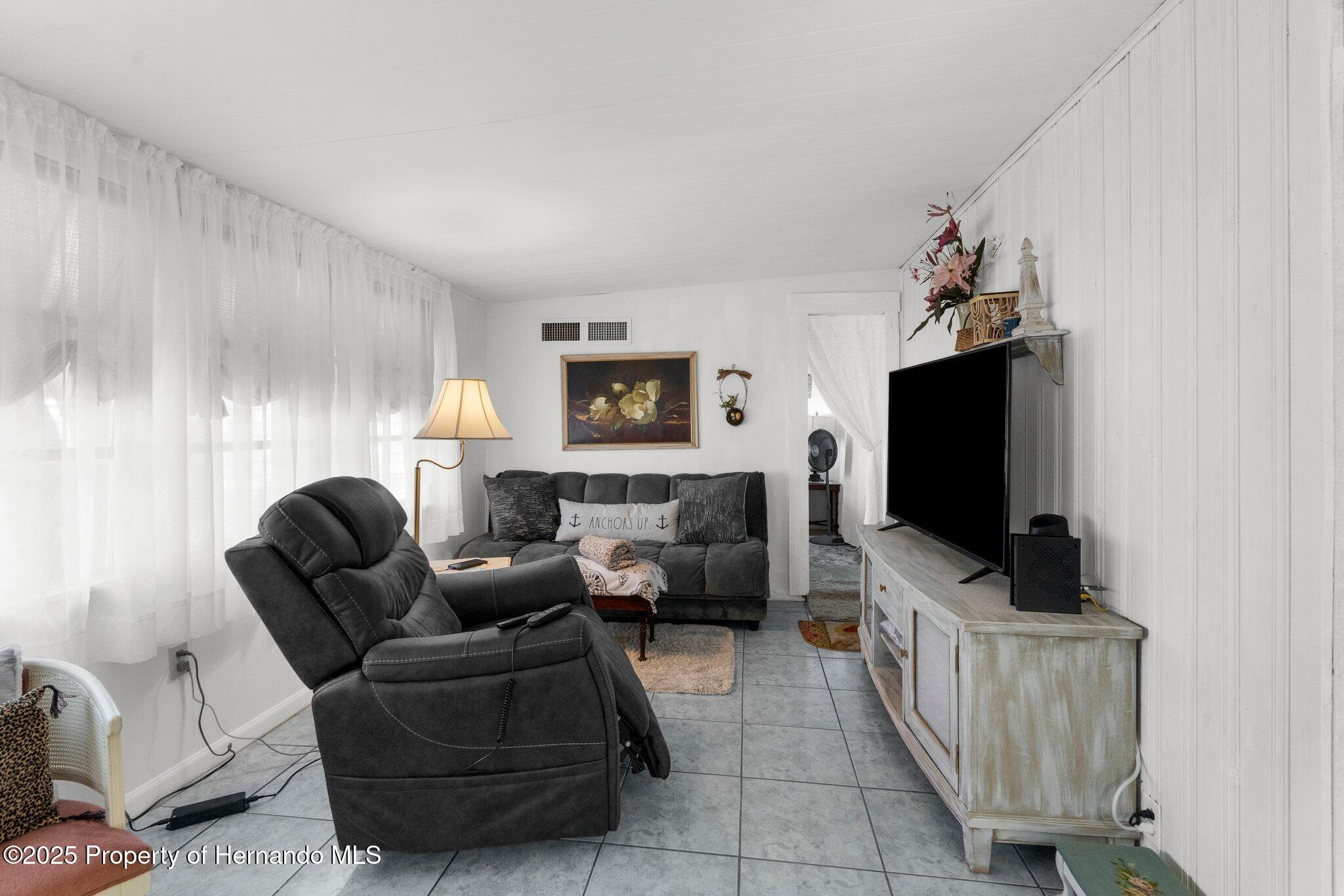7392 Highpoint Boulevard, Brooksville, Florida image 31