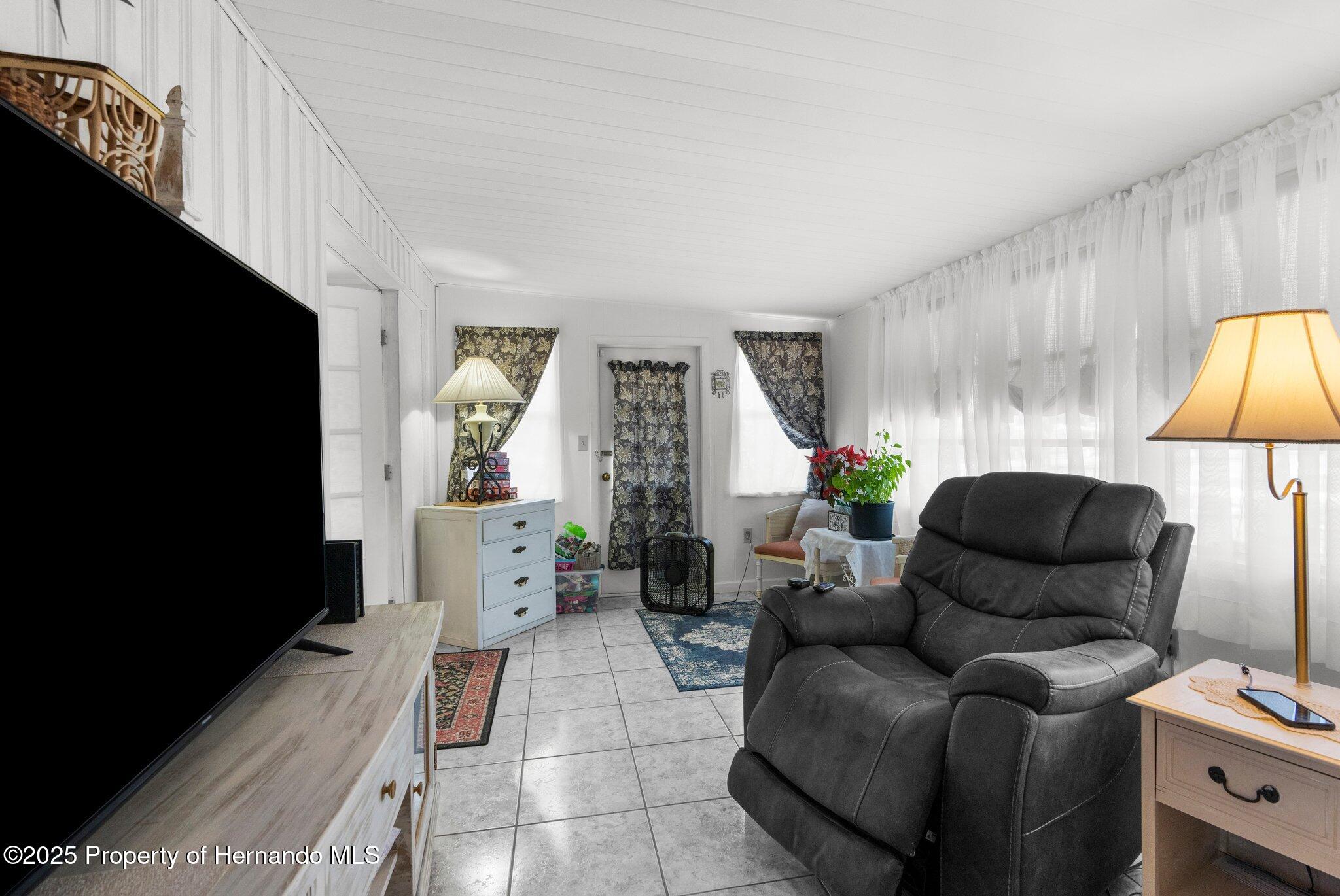 7392 Highpoint Boulevard, Brooksville, Florida image 32
