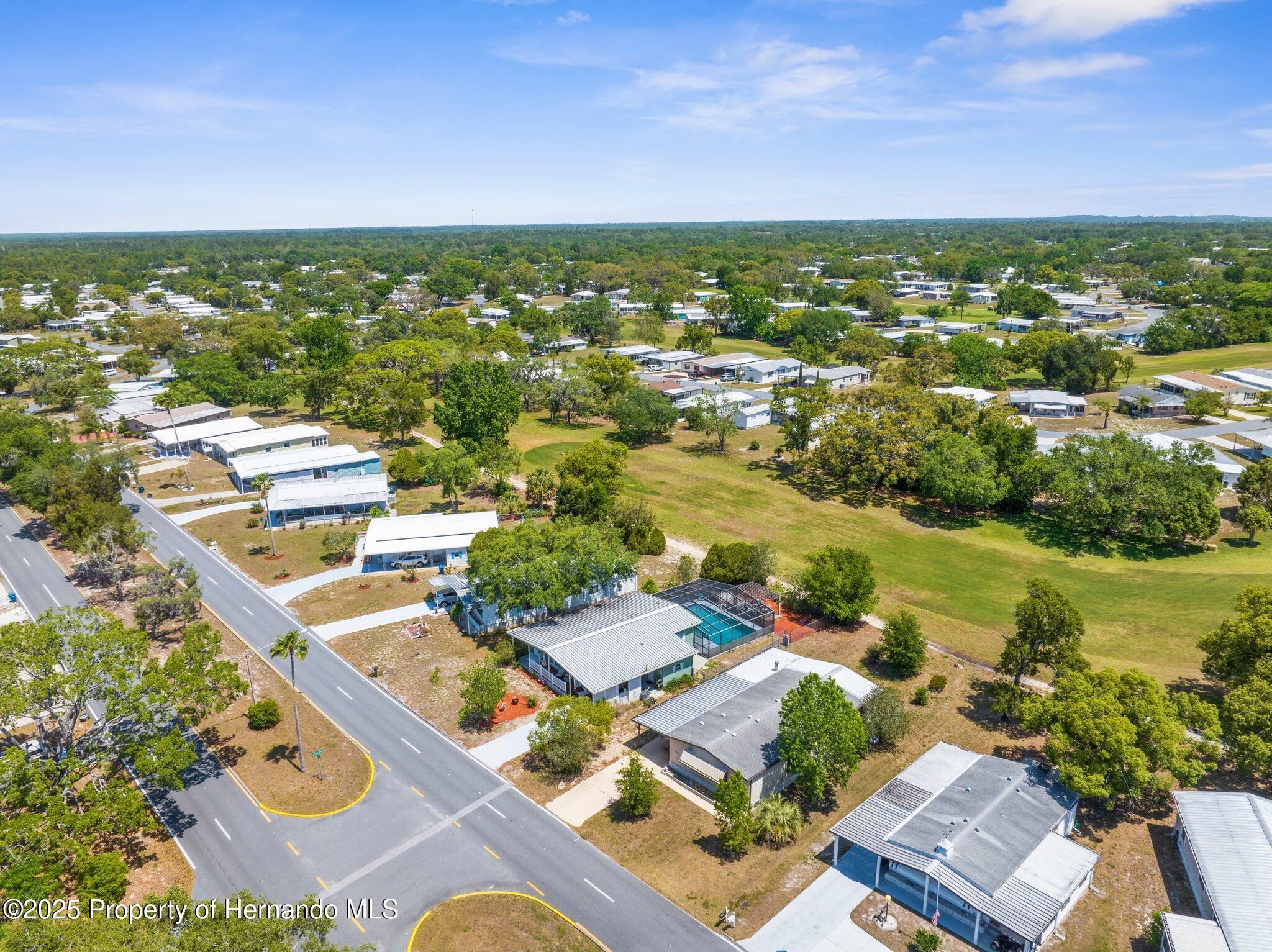 7392 Highpoint Boulevard, Brooksville, Florida image 40