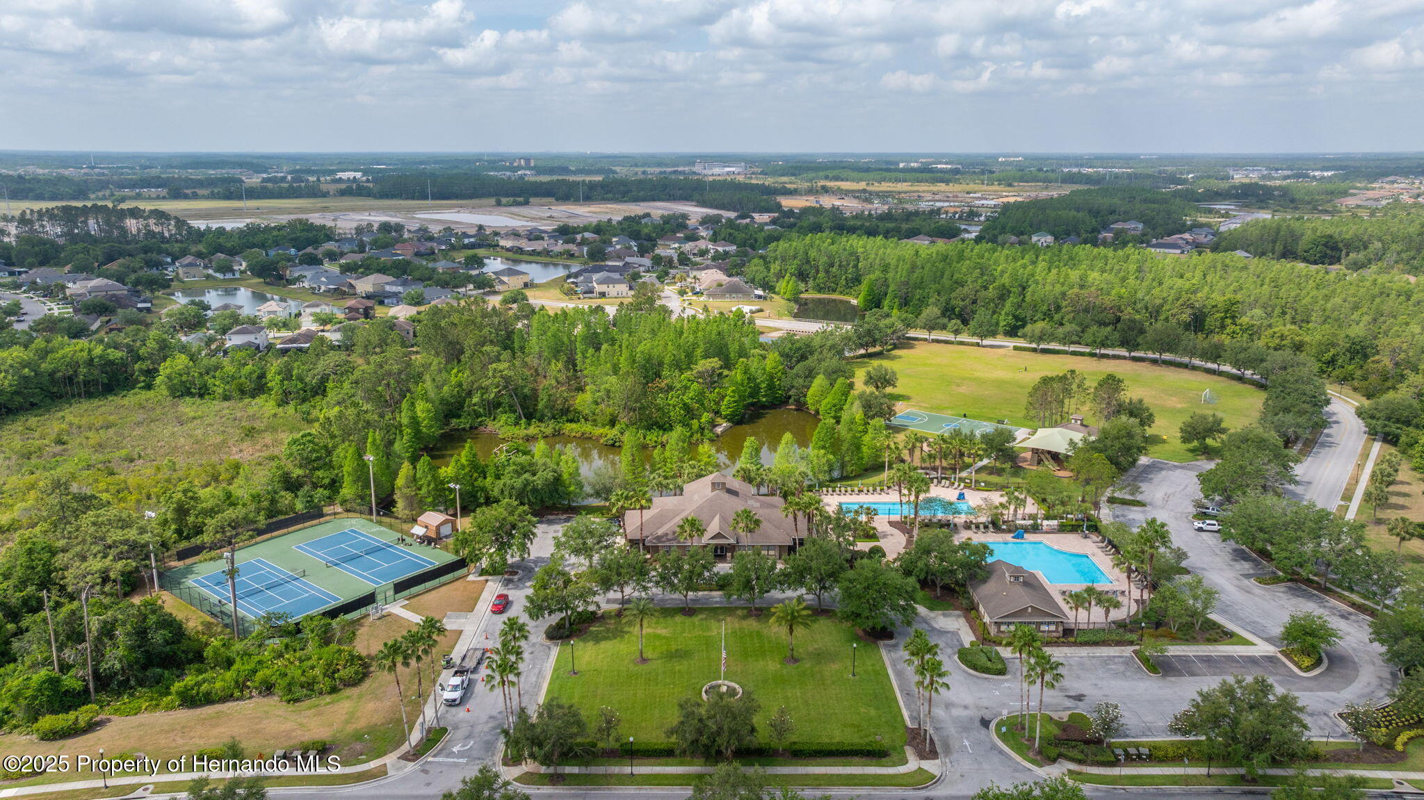 4725 Royal Birkdale Way, Wesley Chapel, Florida image 38