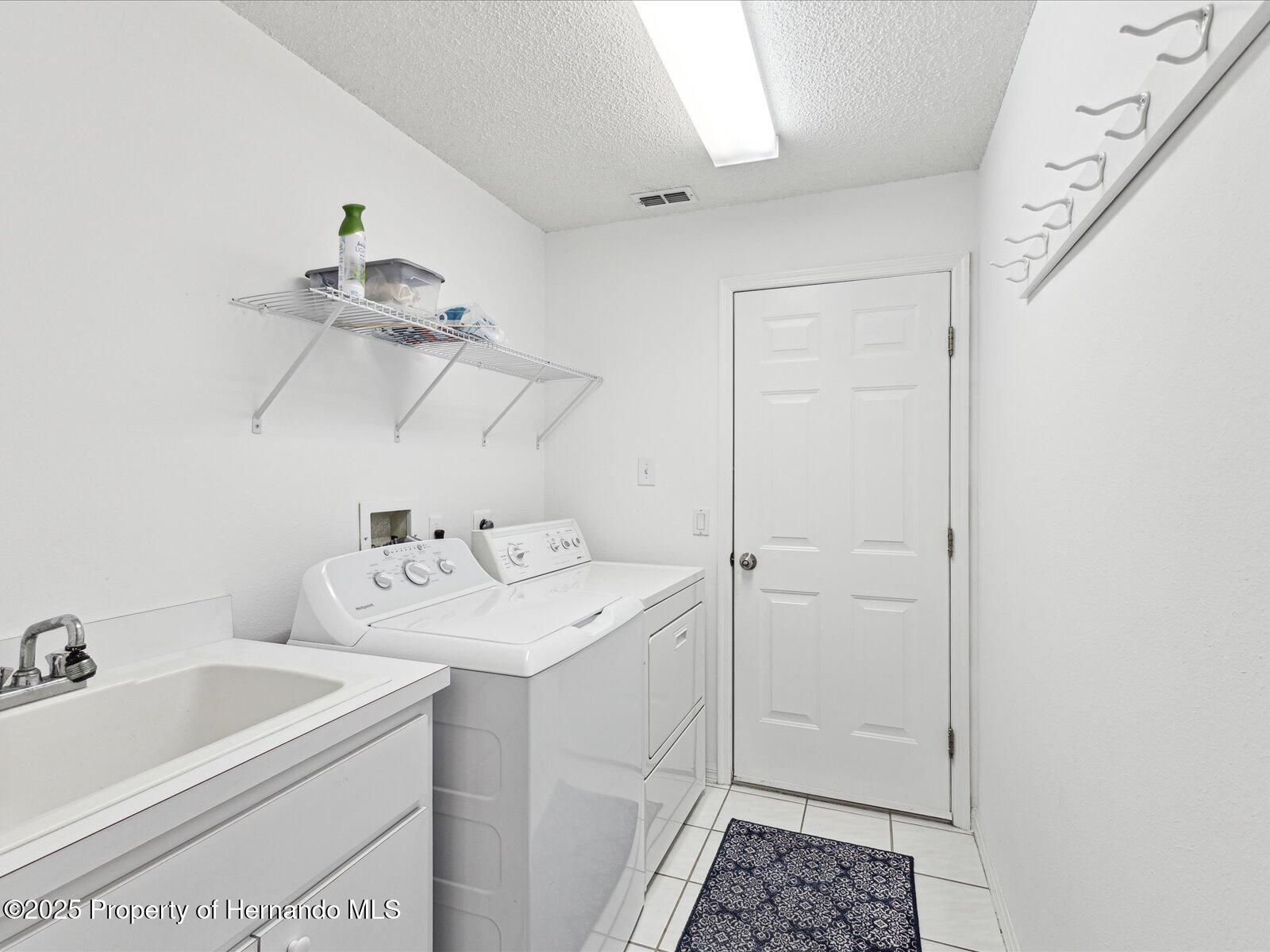 8001 Summerbreeze Terrace, Spring Hill, Florida image 41