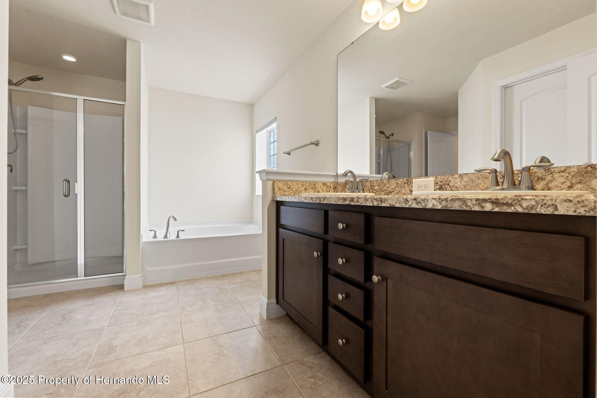 16302 Vine Cliff Avenue, Hudson, Florida image 28