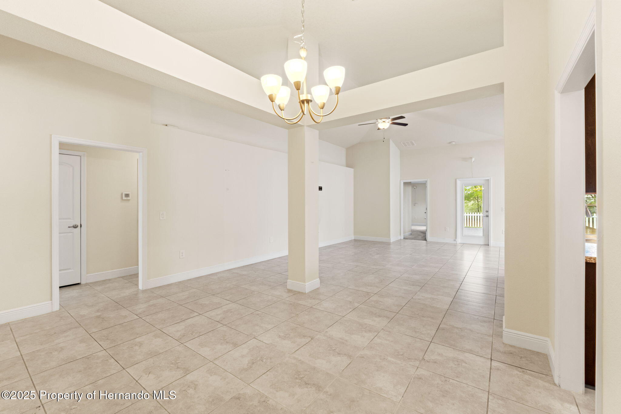 16302 Vine Cliff Avenue, Hudson, Florida image 8