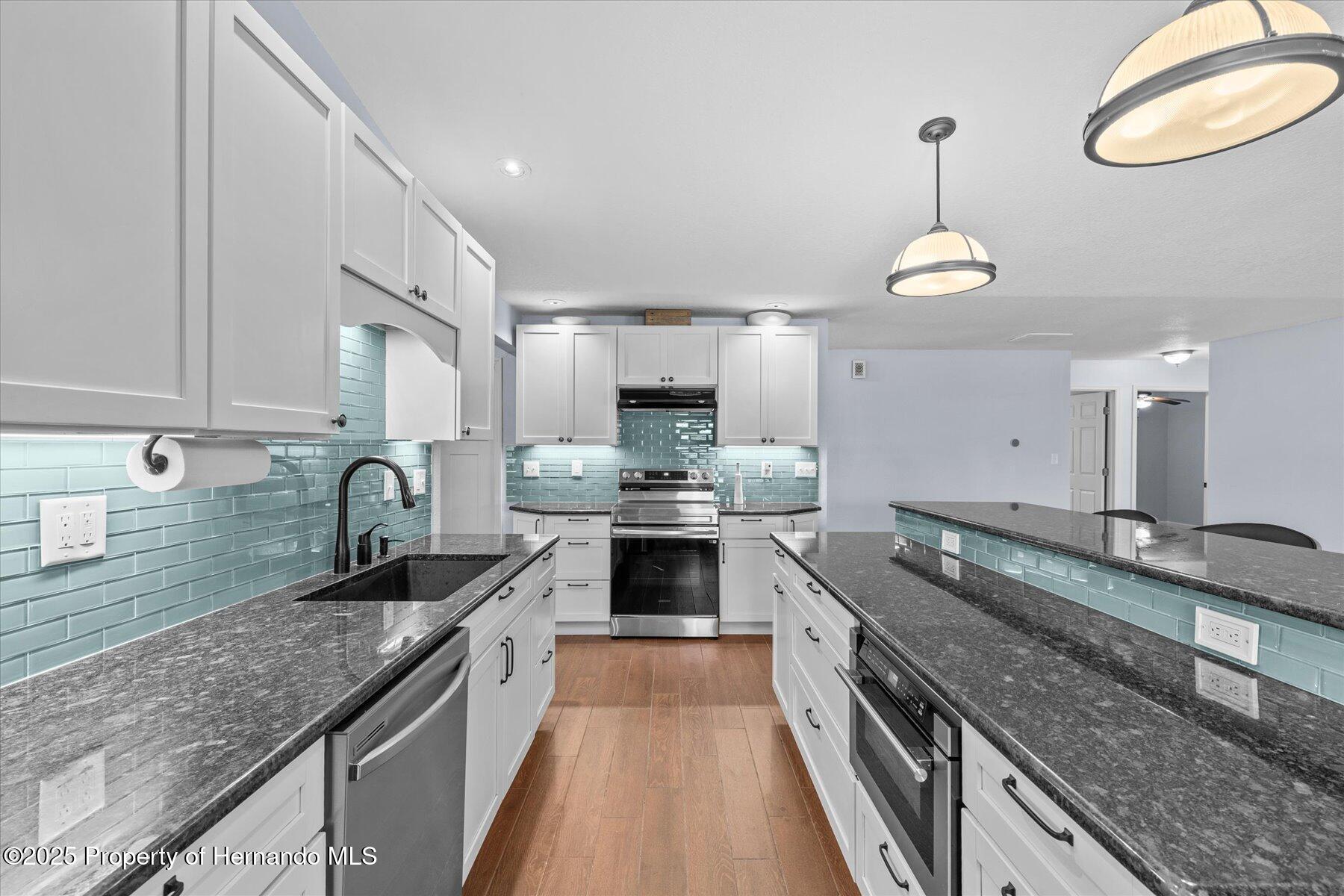 4565 Gulfstream Drive, HERNANDO BEACH, Florida image 23