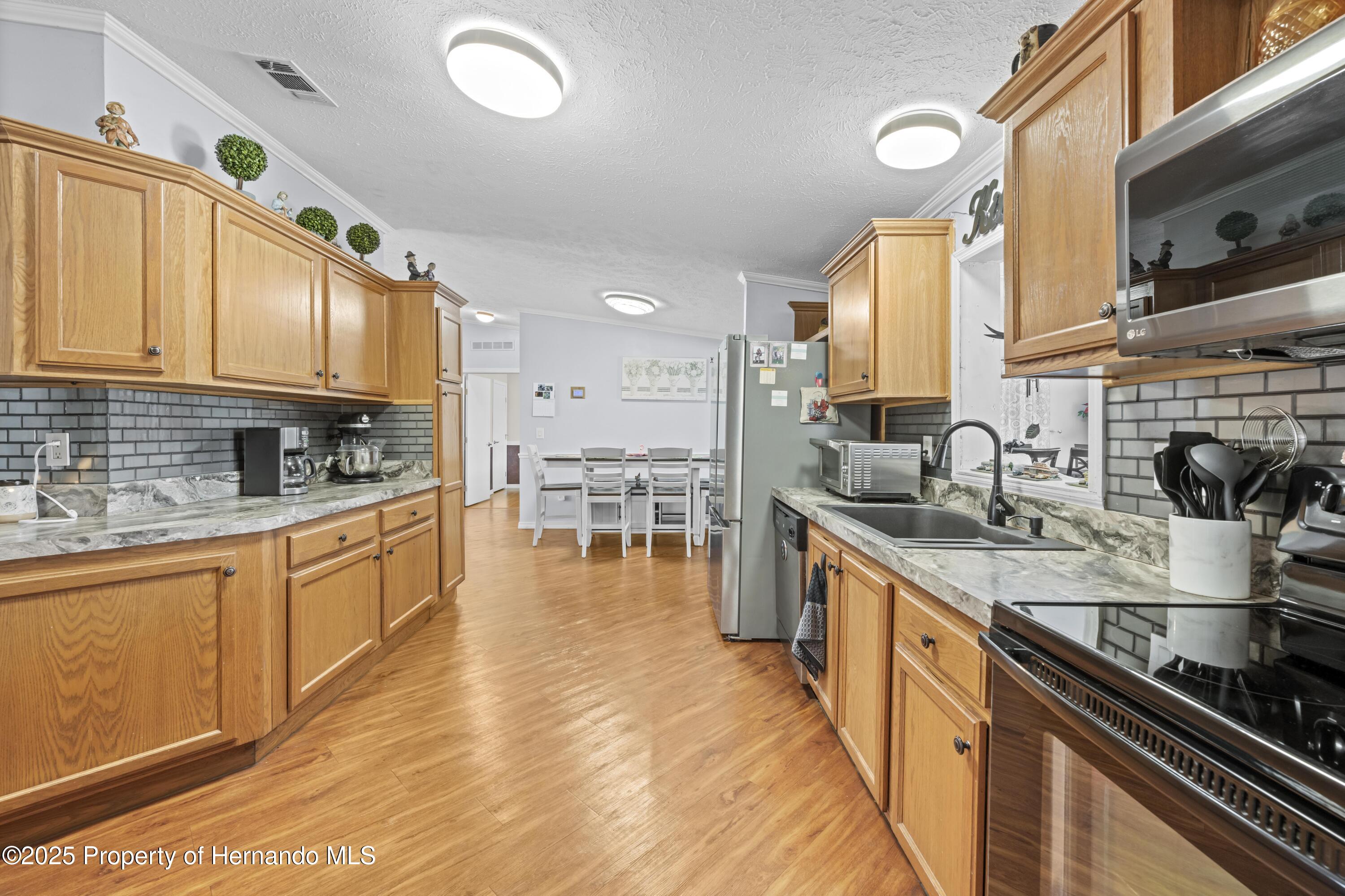9223 Basil Street, Brooksville, Florida image 35