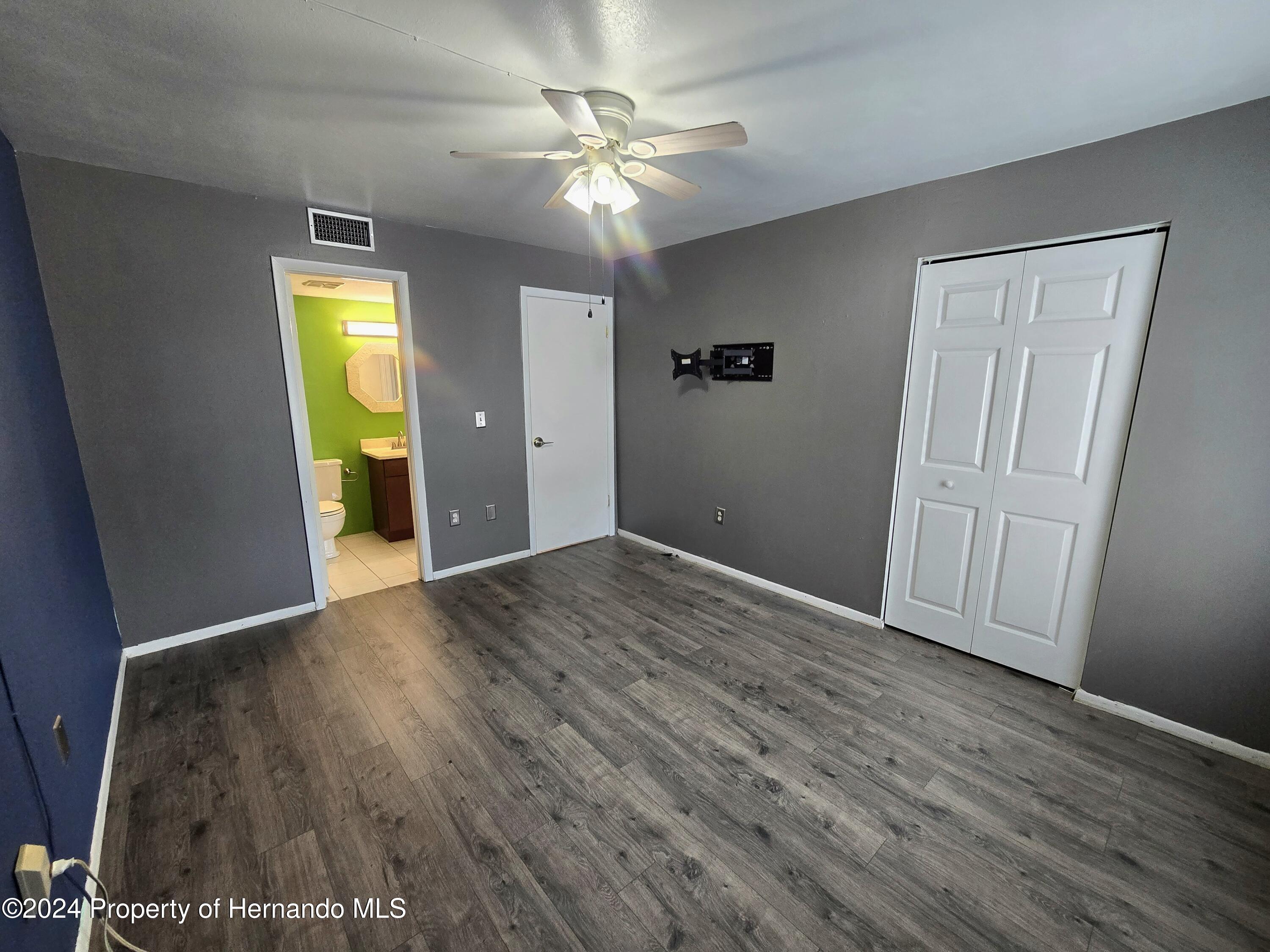8632 Tahoe Court #7, Tampa, Florida image 11