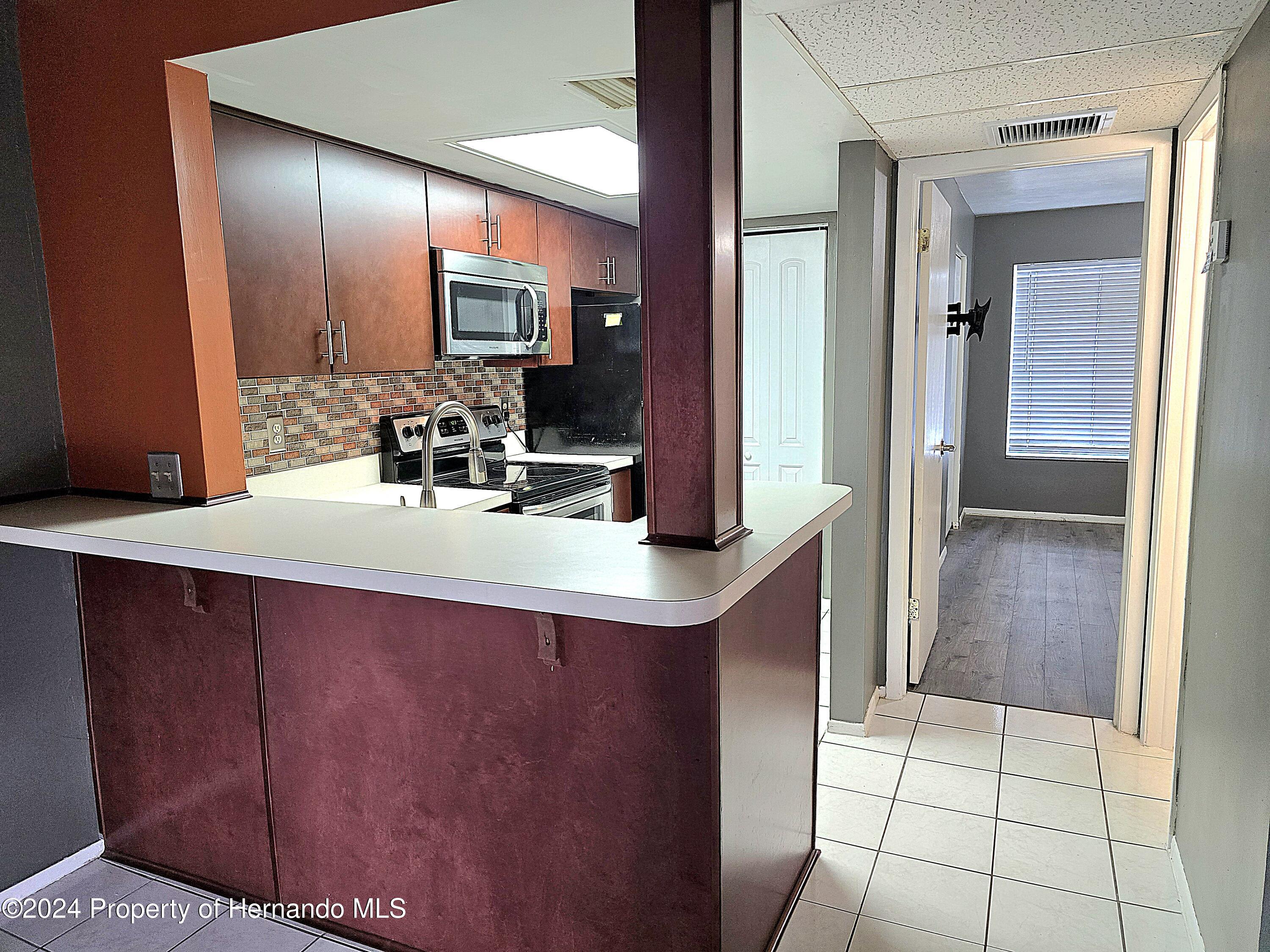 8632 Tahoe Court #7, Tampa, Florida image 16