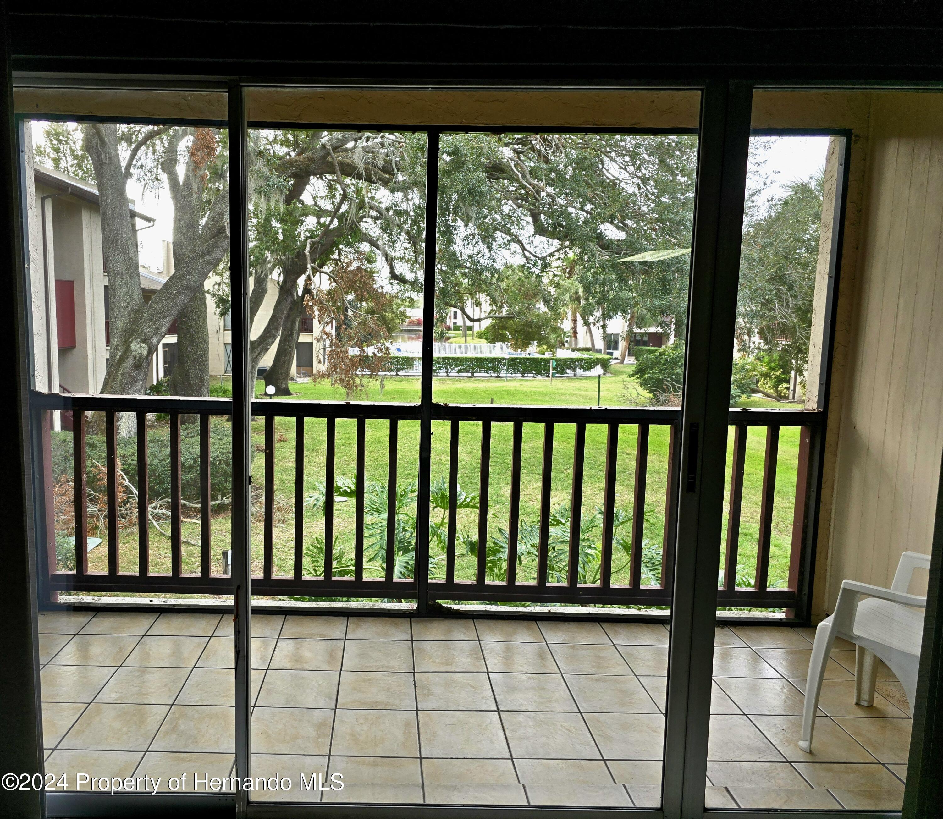 8632 Tahoe Court #7, Tampa, Florida image 7