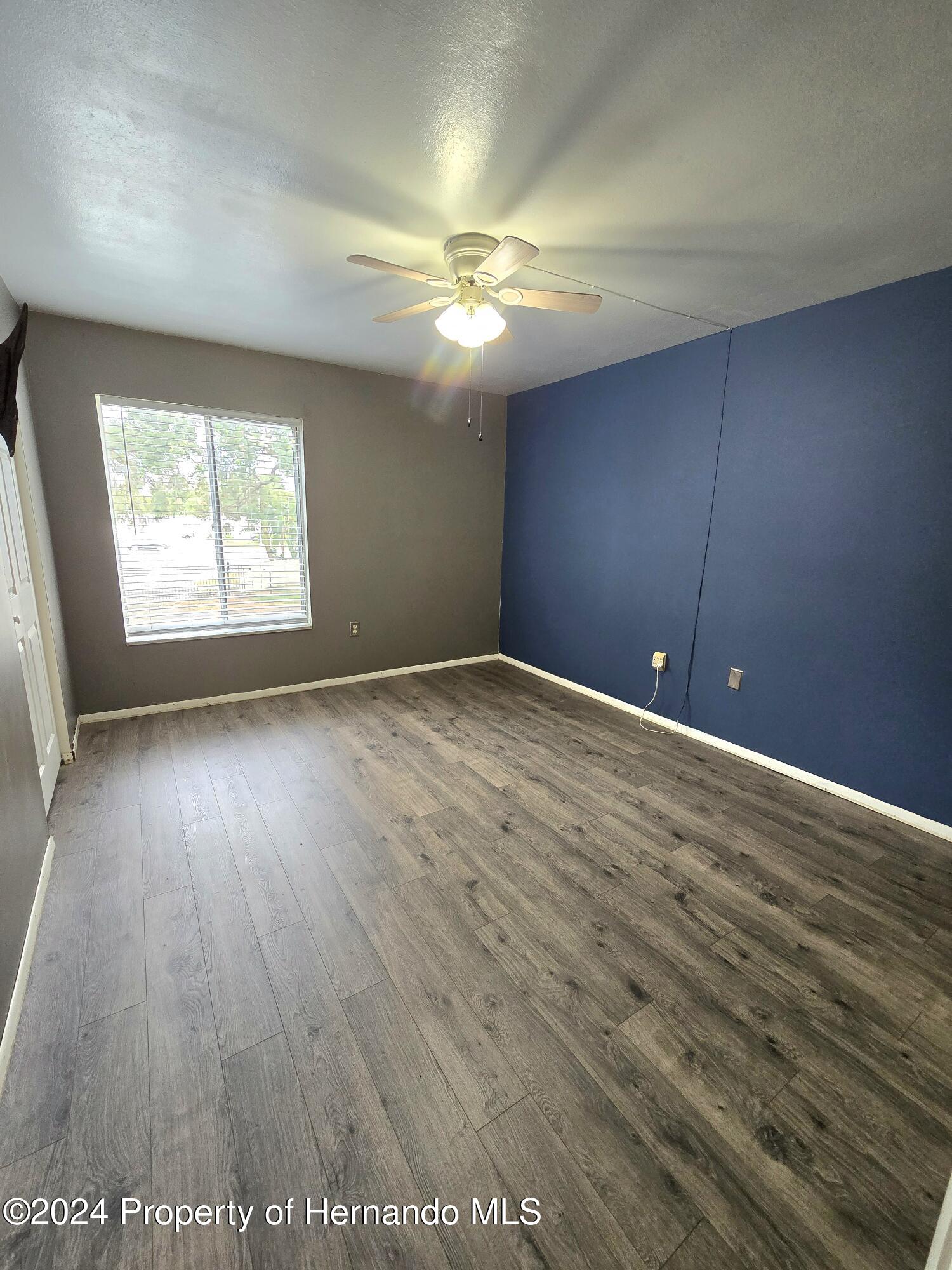 8632 Tahoe Court #7, Tampa, Florida image 5