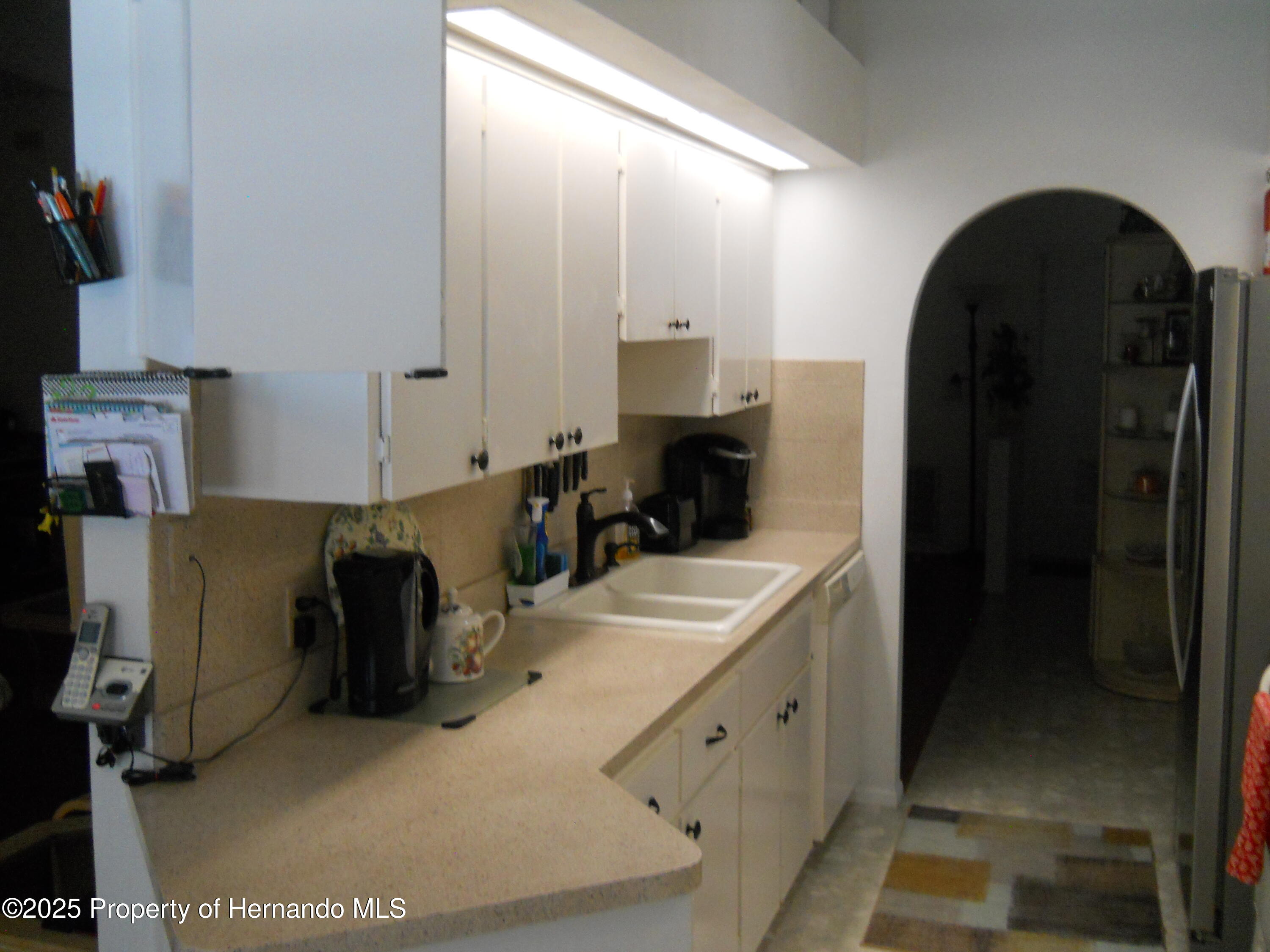 9033 Nakoma Way, Weeki Wachee, Florida image 7