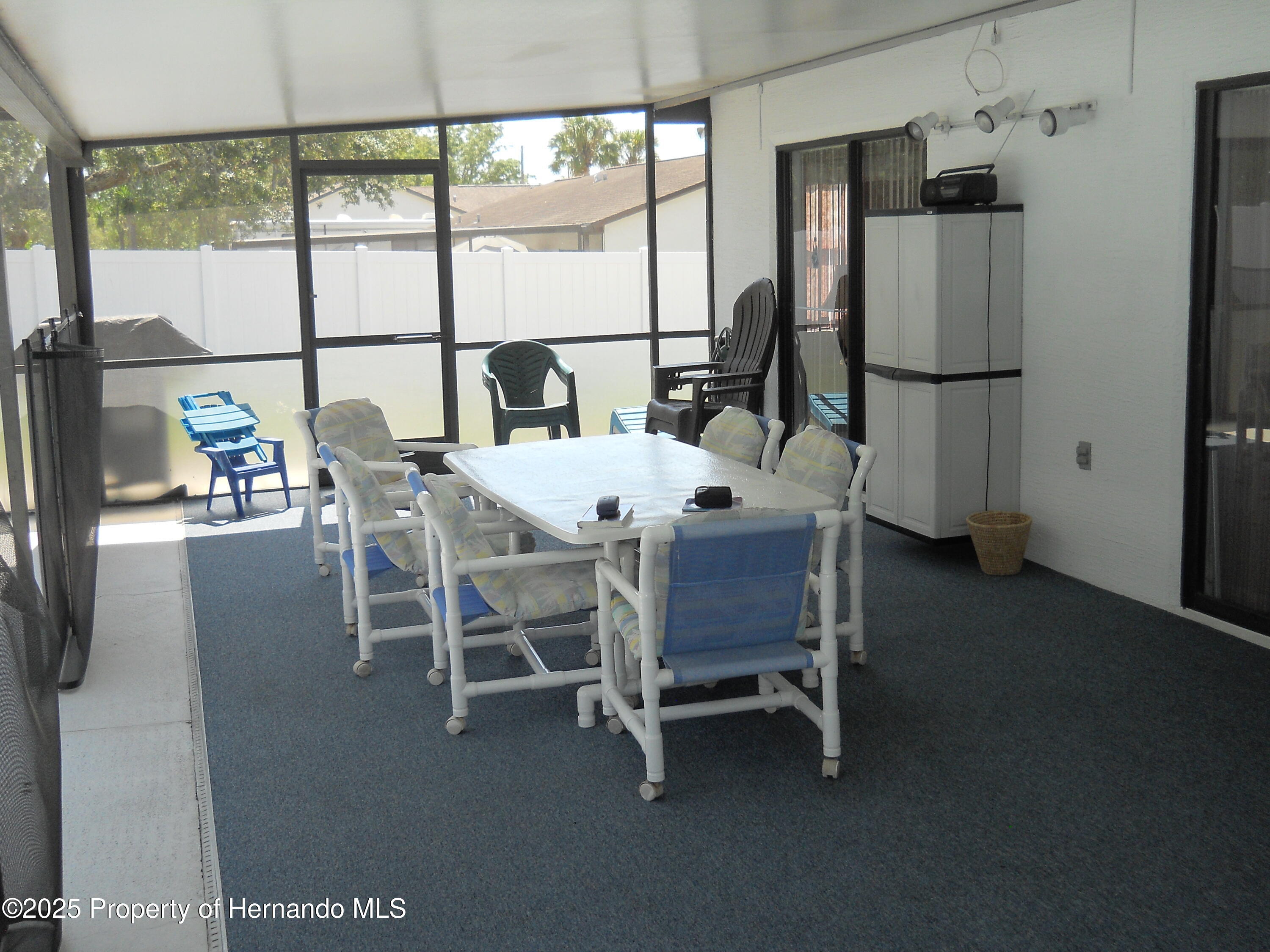 9033 Nakoma Way, Weeki Wachee, Florida image 11
