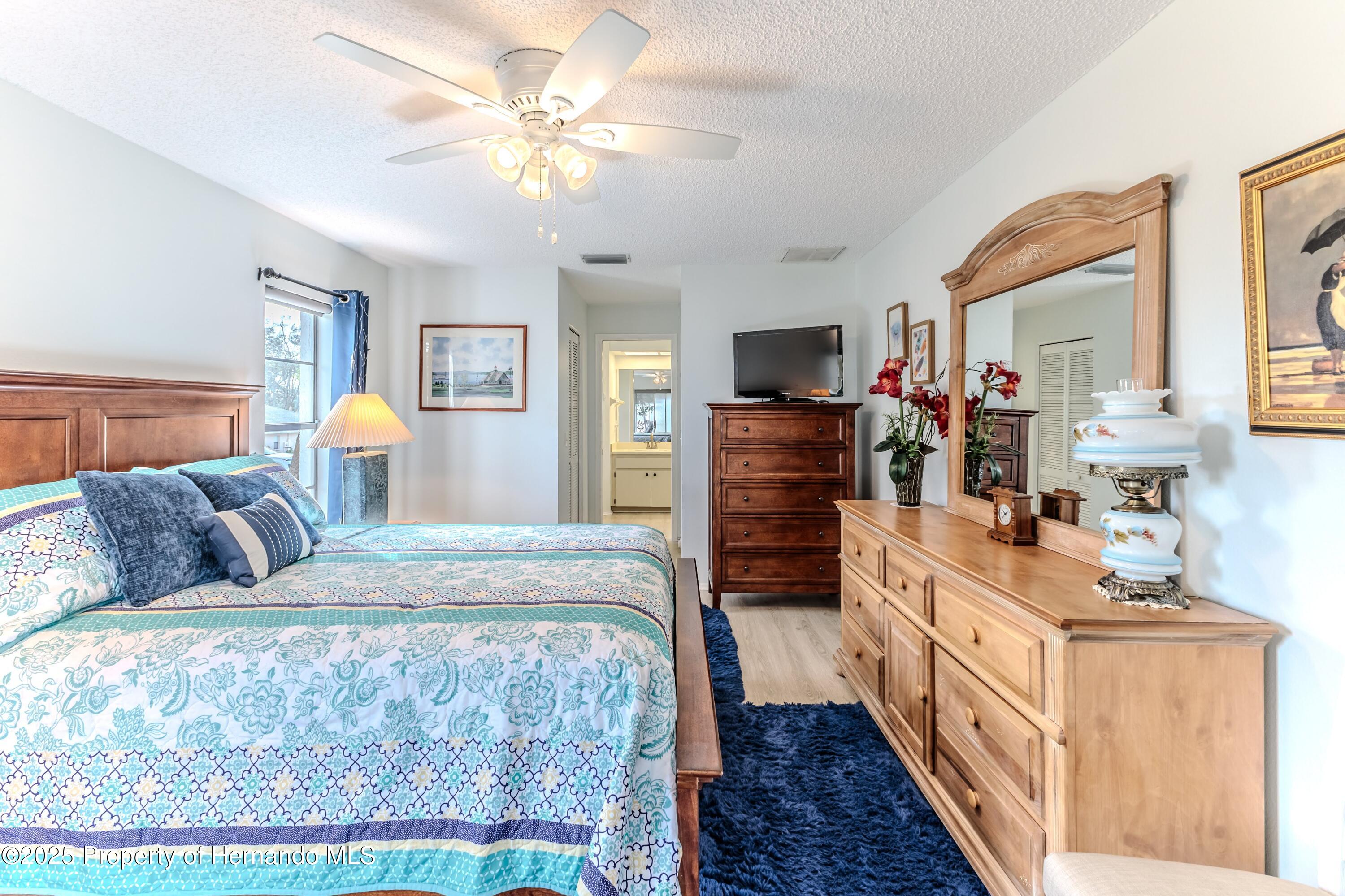 7107 Pond View Court, Spring Hill, Florida image 26
