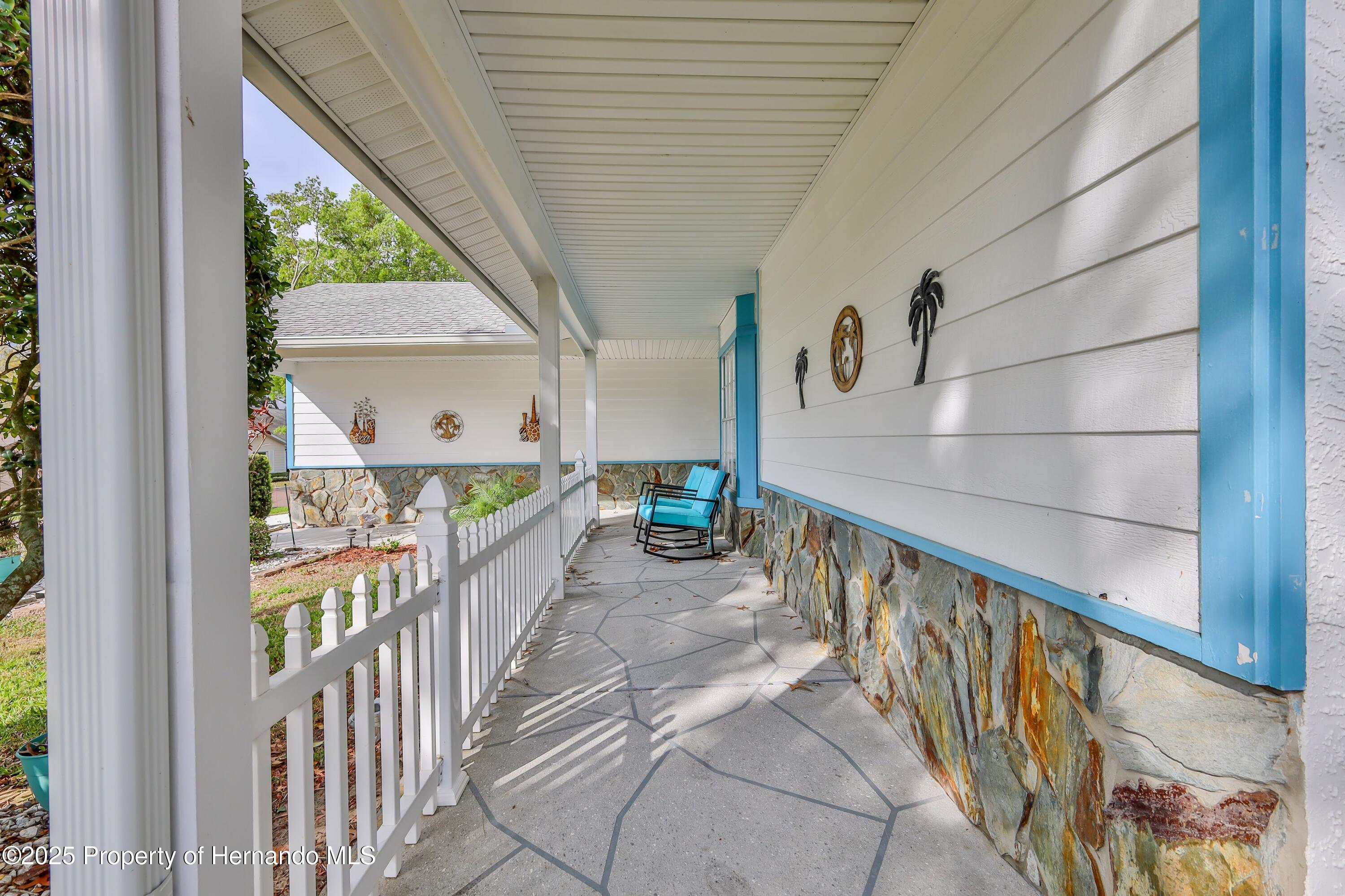 7107 Pond View Court, Spring Hill, Florida image 7