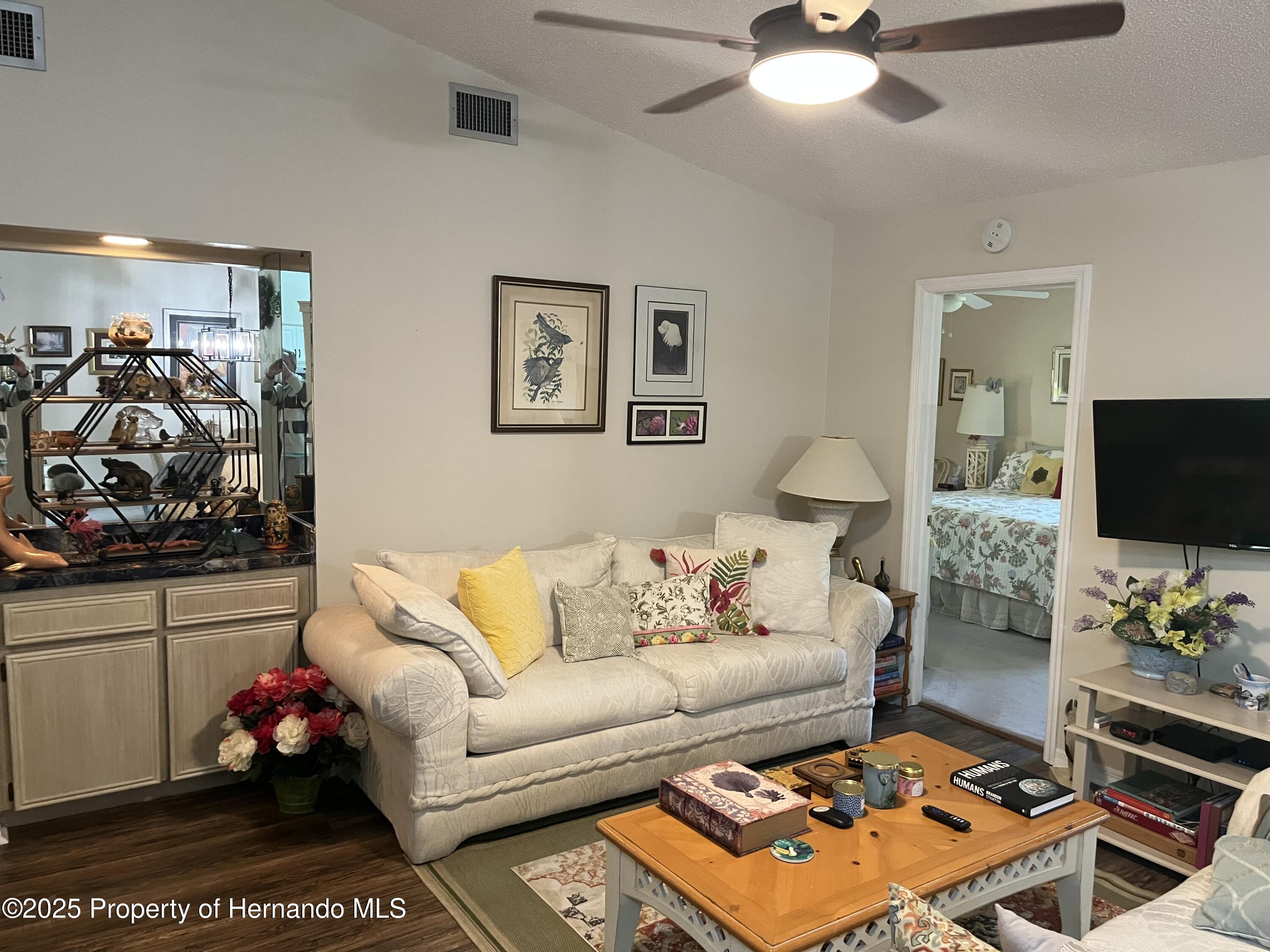 7375 Crestwood Drive, Spring Hill, Florida image 12