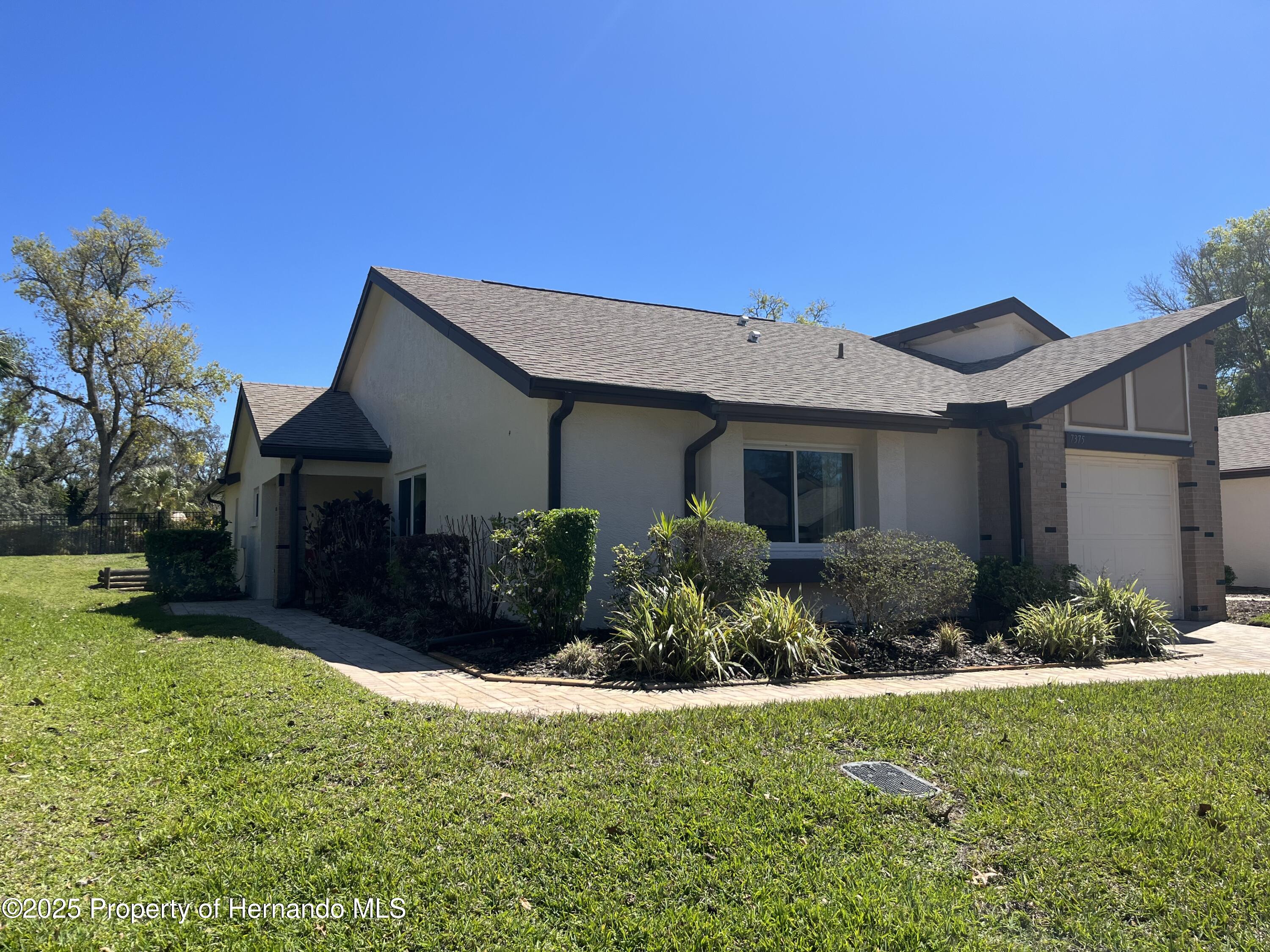 7375 Crestwood Drive, Spring Hill, Florida image 6