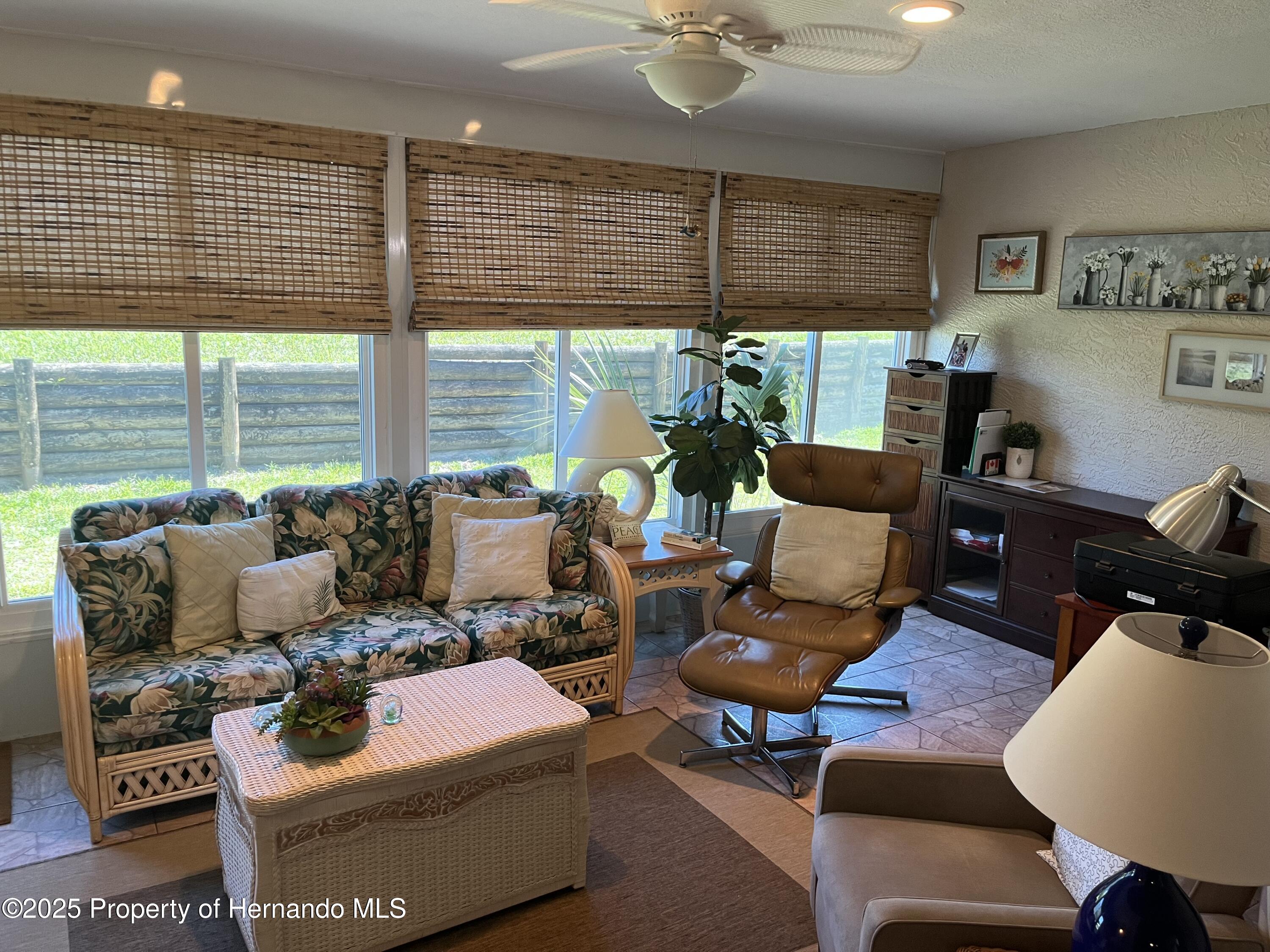 7375 Crestwood Drive, Spring Hill, Florida image 17
