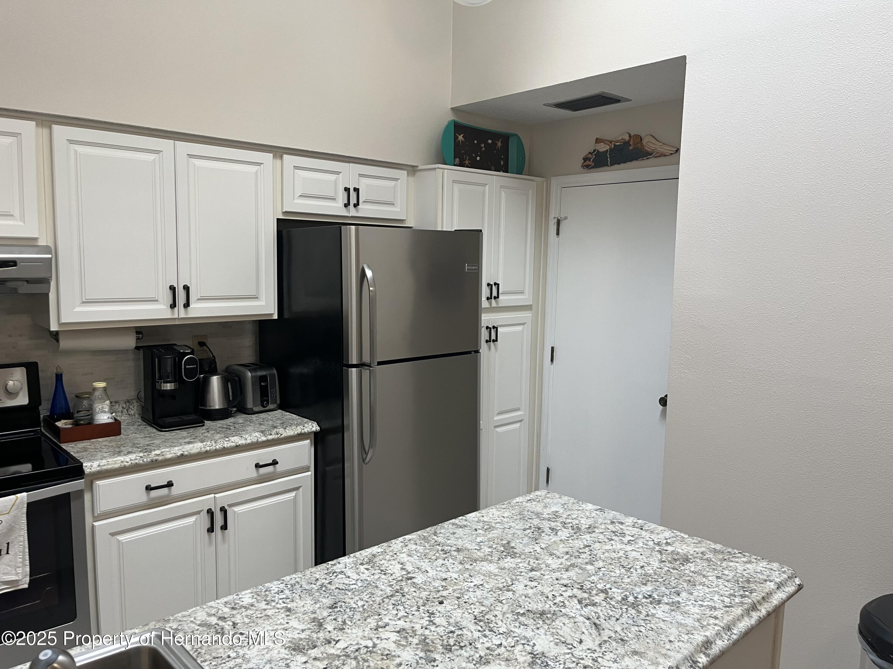 7375 Crestwood Drive, Spring Hill, Florida image 22