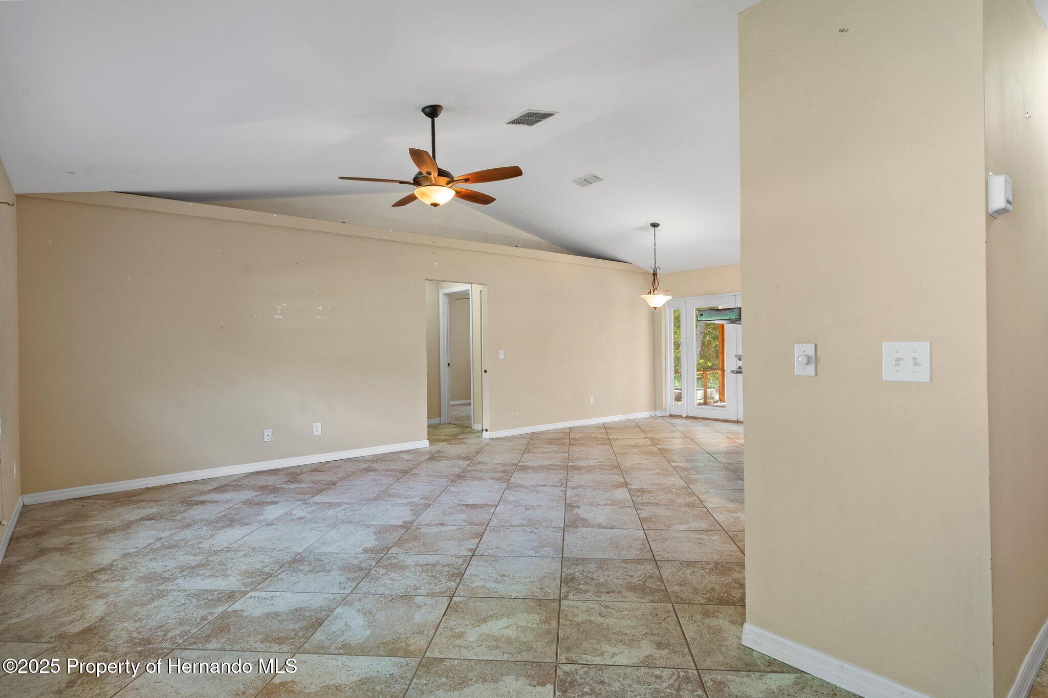 7160 W Porpoise Drive, Homosassa, Florida image 42