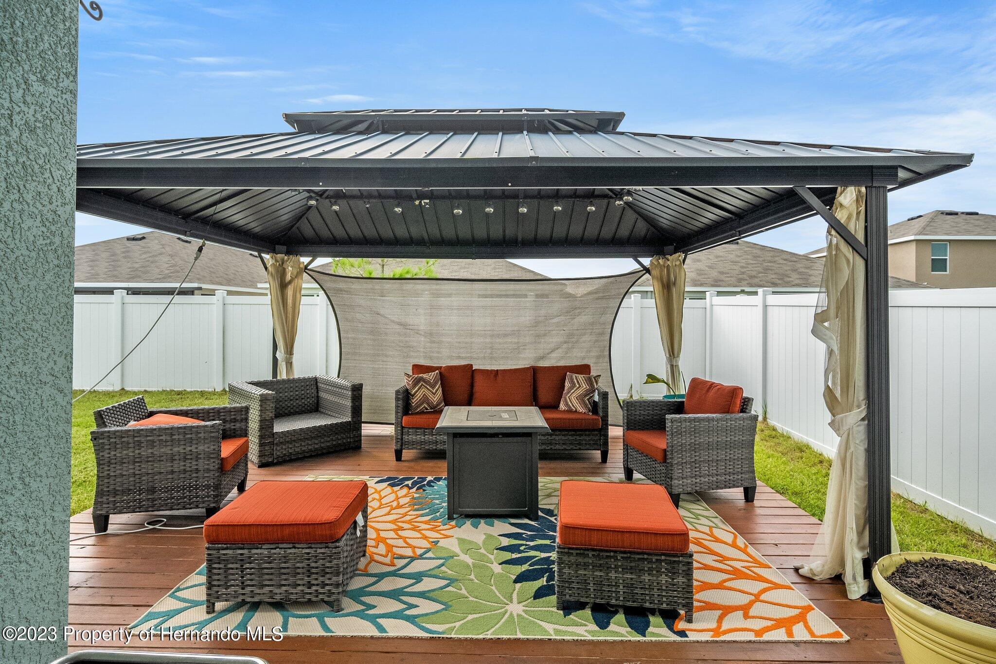 582 8th Street, Ruskin, Florida image 38