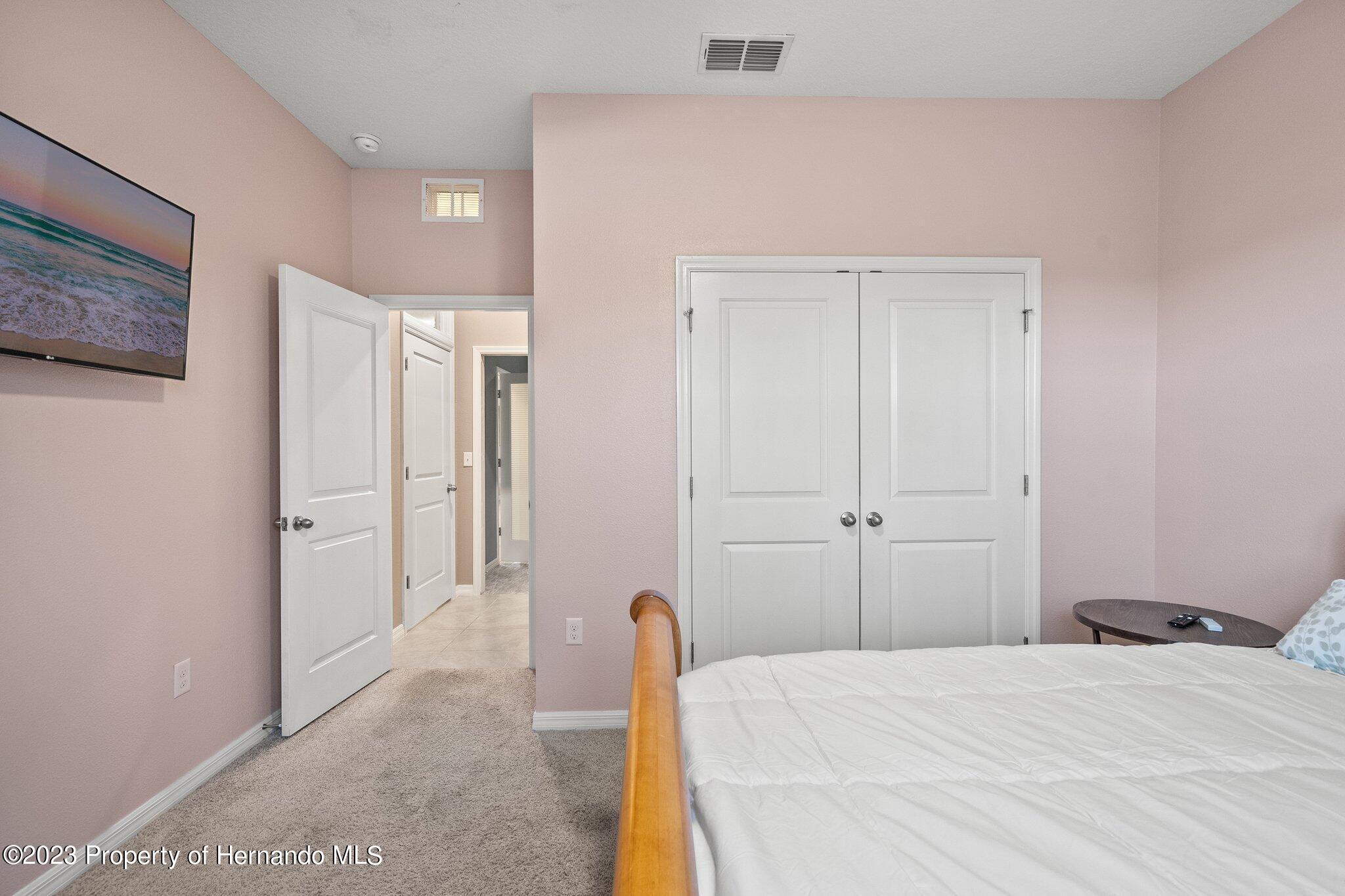 582 8th Street, Ruskin, Florida image 10