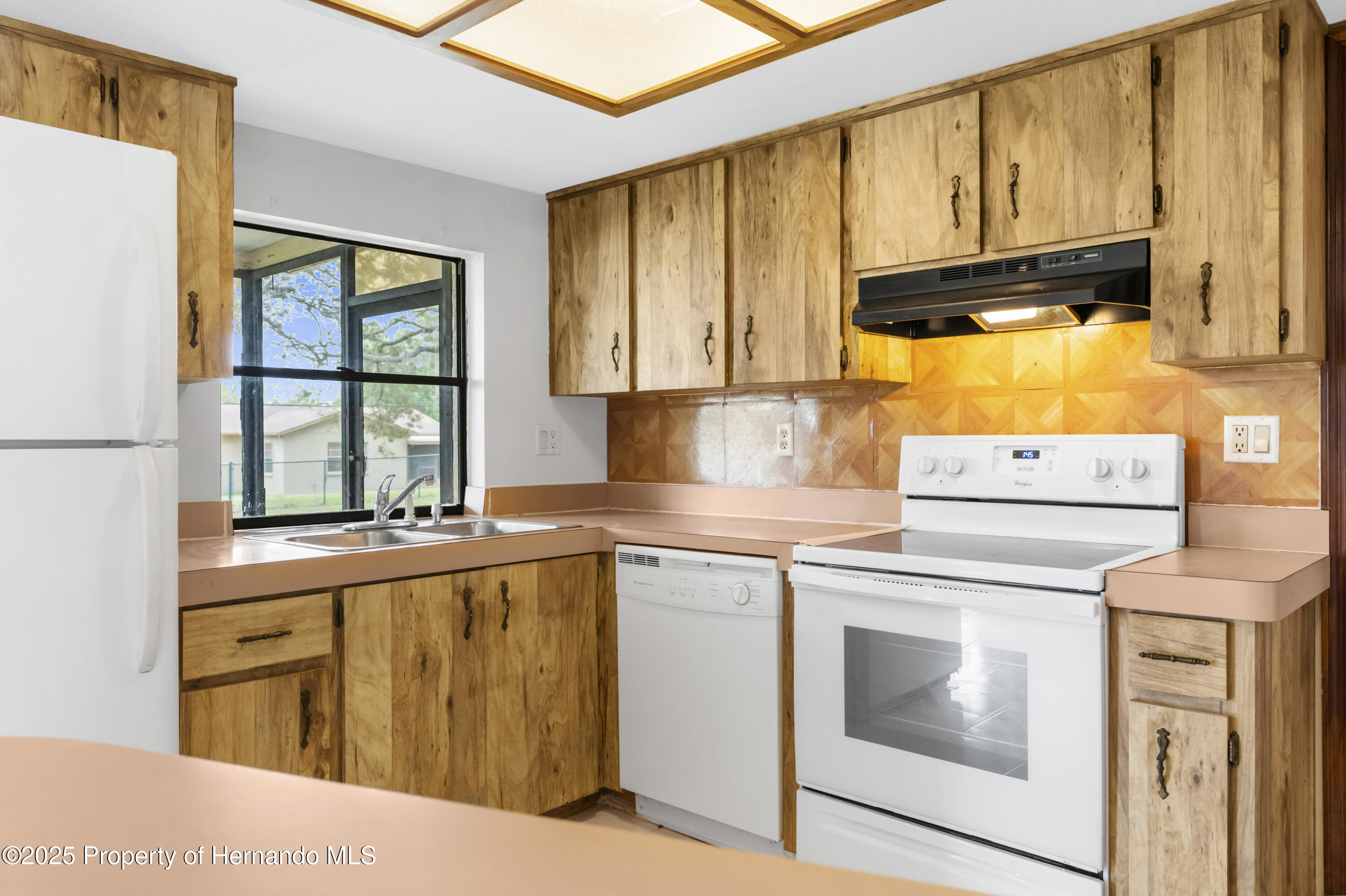8466 Eldridge Road, Spring Hill, Florida image 15