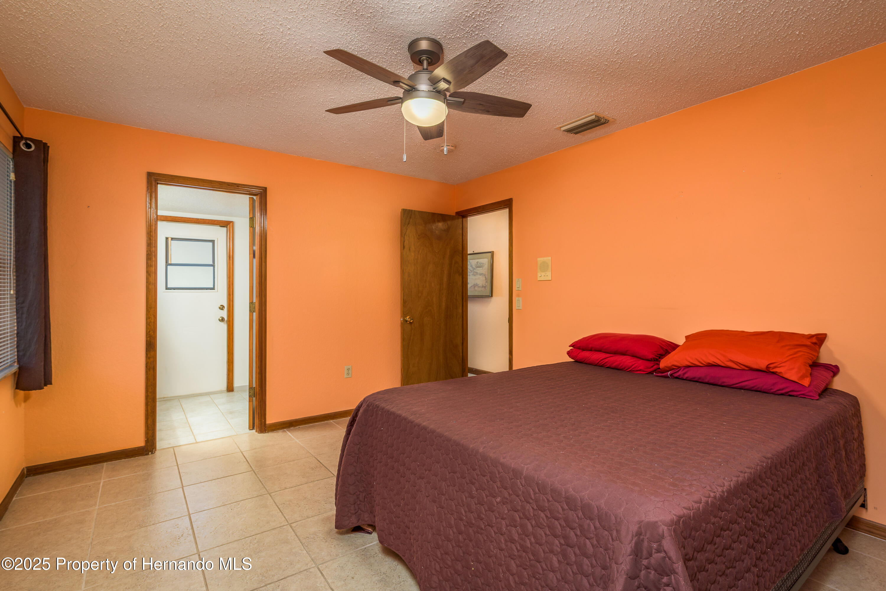 18216 Monteverde Drive, Shady Hills, Florida image 31