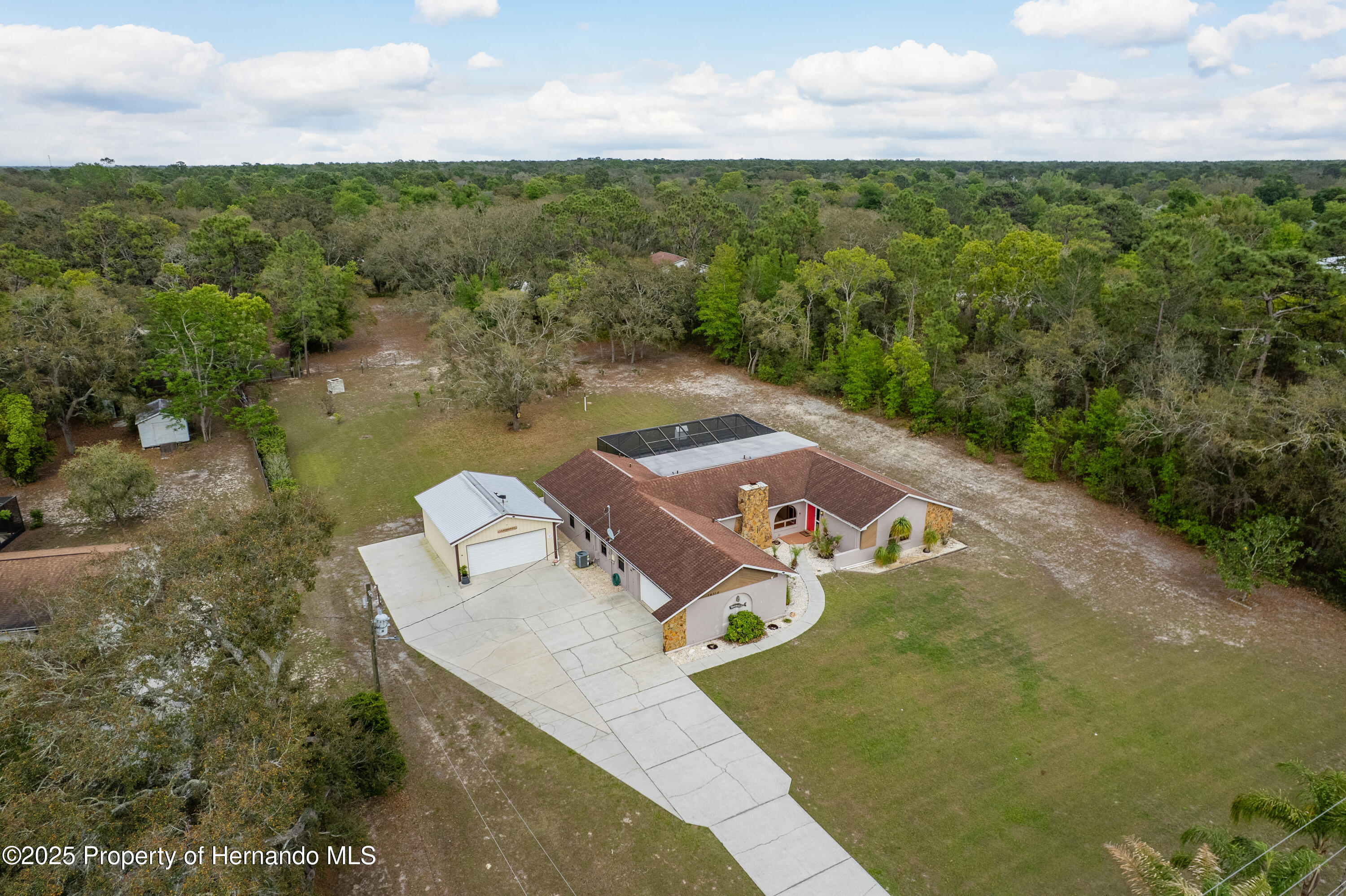 18216 Monteverde Drive, Shady Hills, Florida image 48