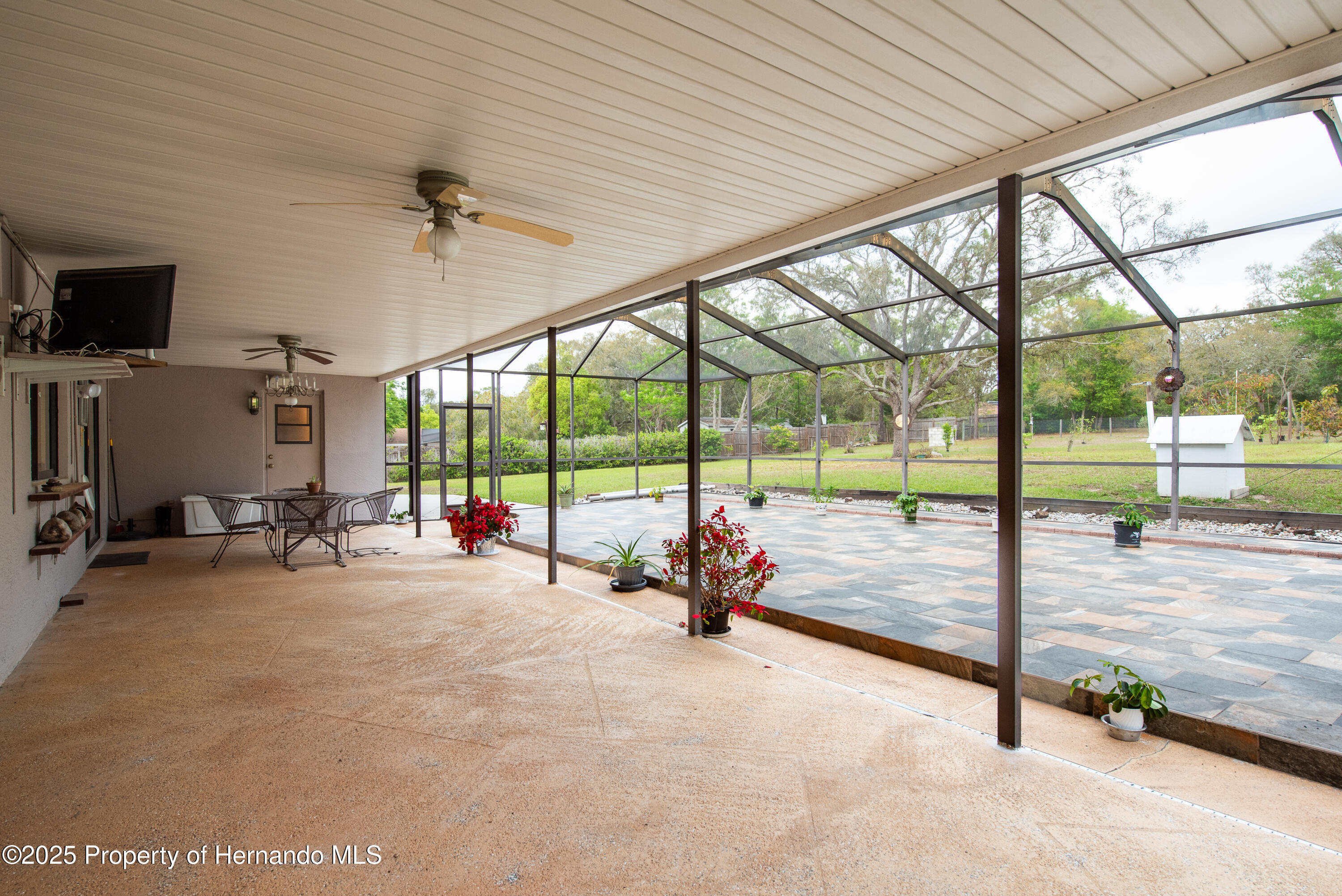 18216 Monteverde Drive, Shady Hills, Florida image 37