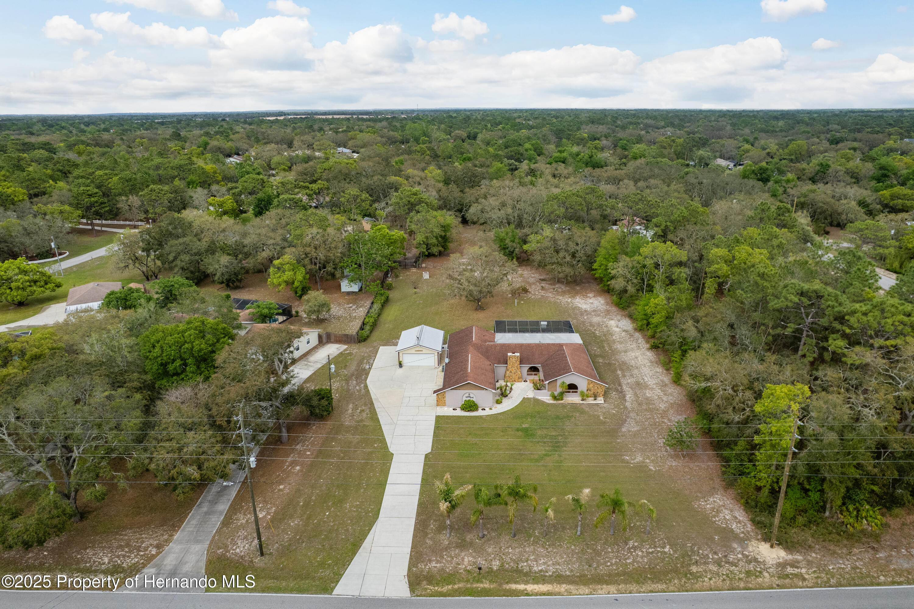 18216 Monteverde Drive, Shady Hills, Florida image 49