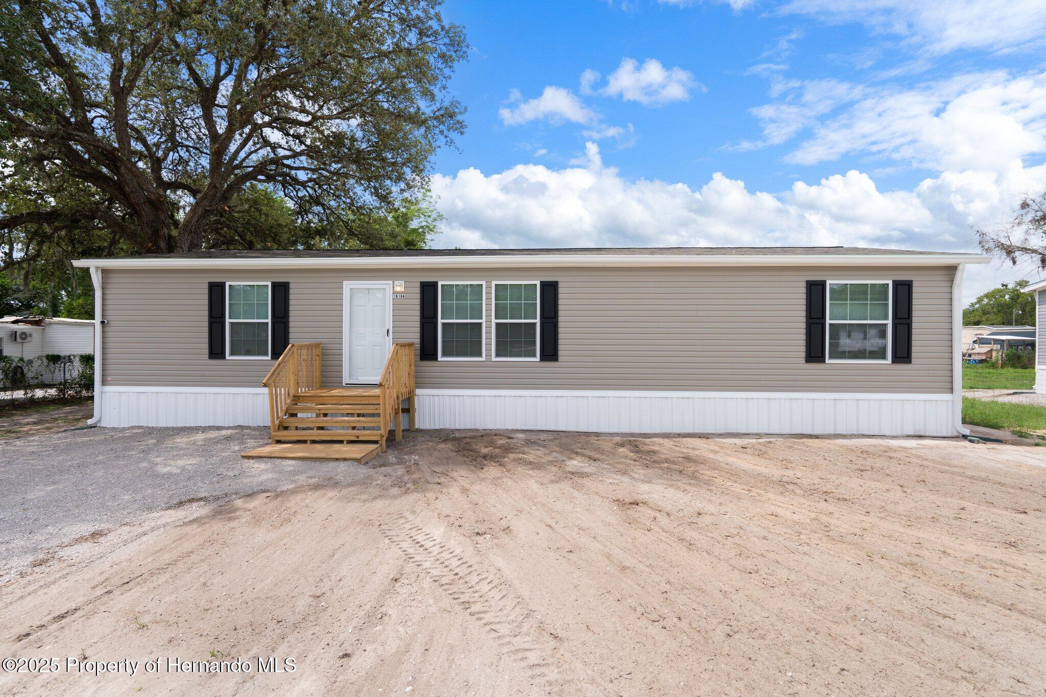 Brooksville, Florida 34604, United States, 3 Bedrooms Bedrooms, ,2 BathroomsBathrooms,Residential,Pending,175595
