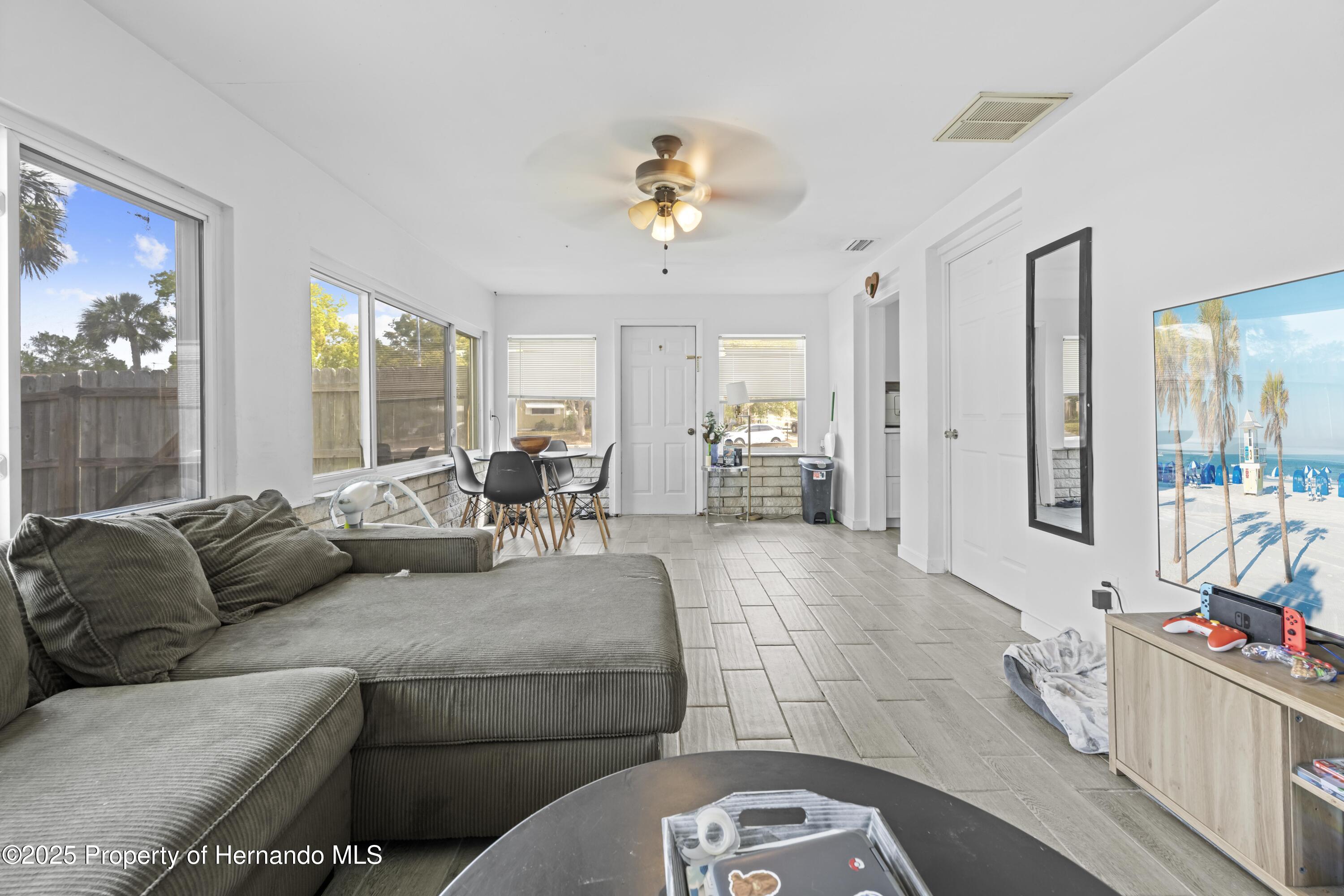 9238 Century Drive, Spring Hill, Florida image 4