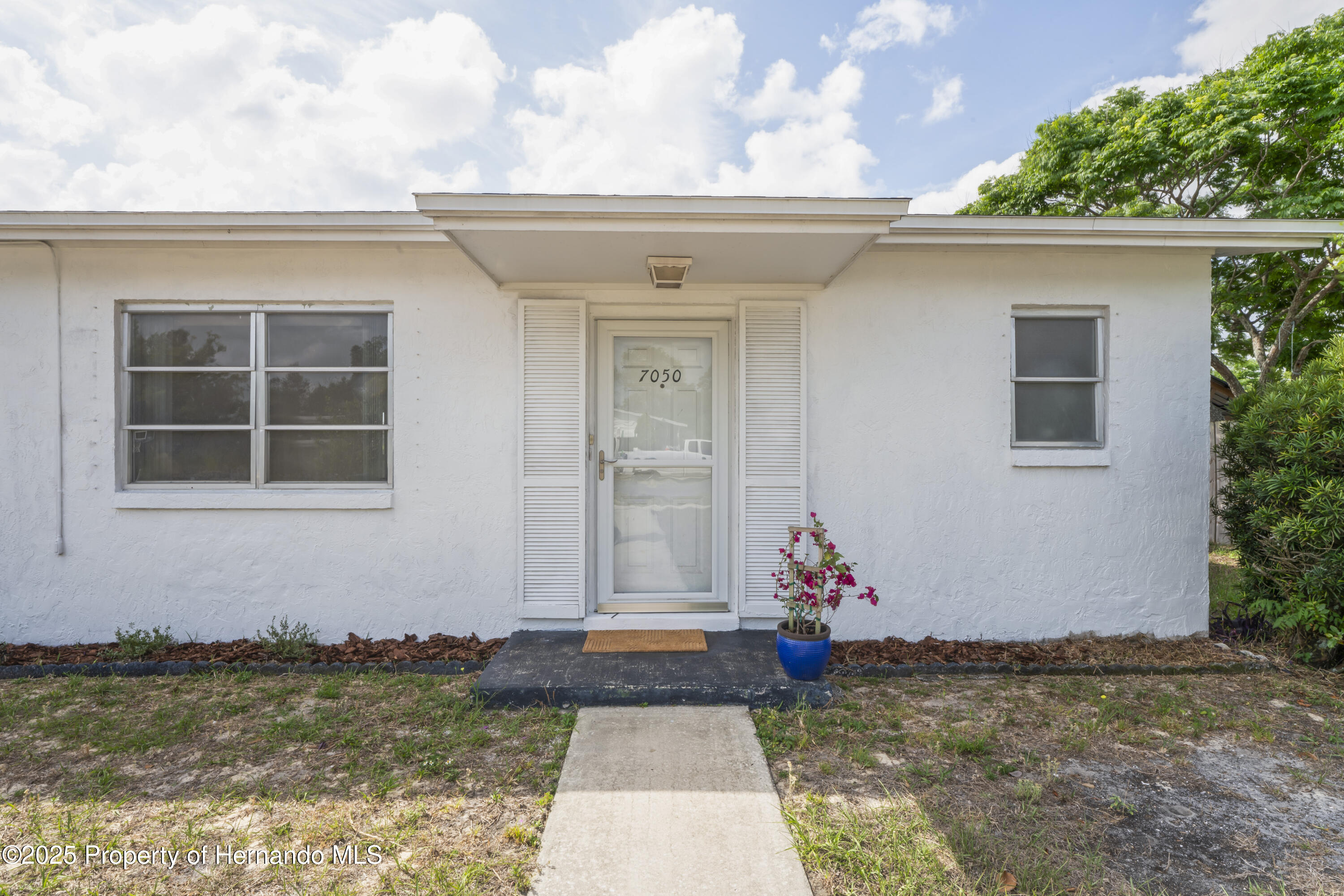 7050 Merrick Lane, Spring Hill, Florida image 5