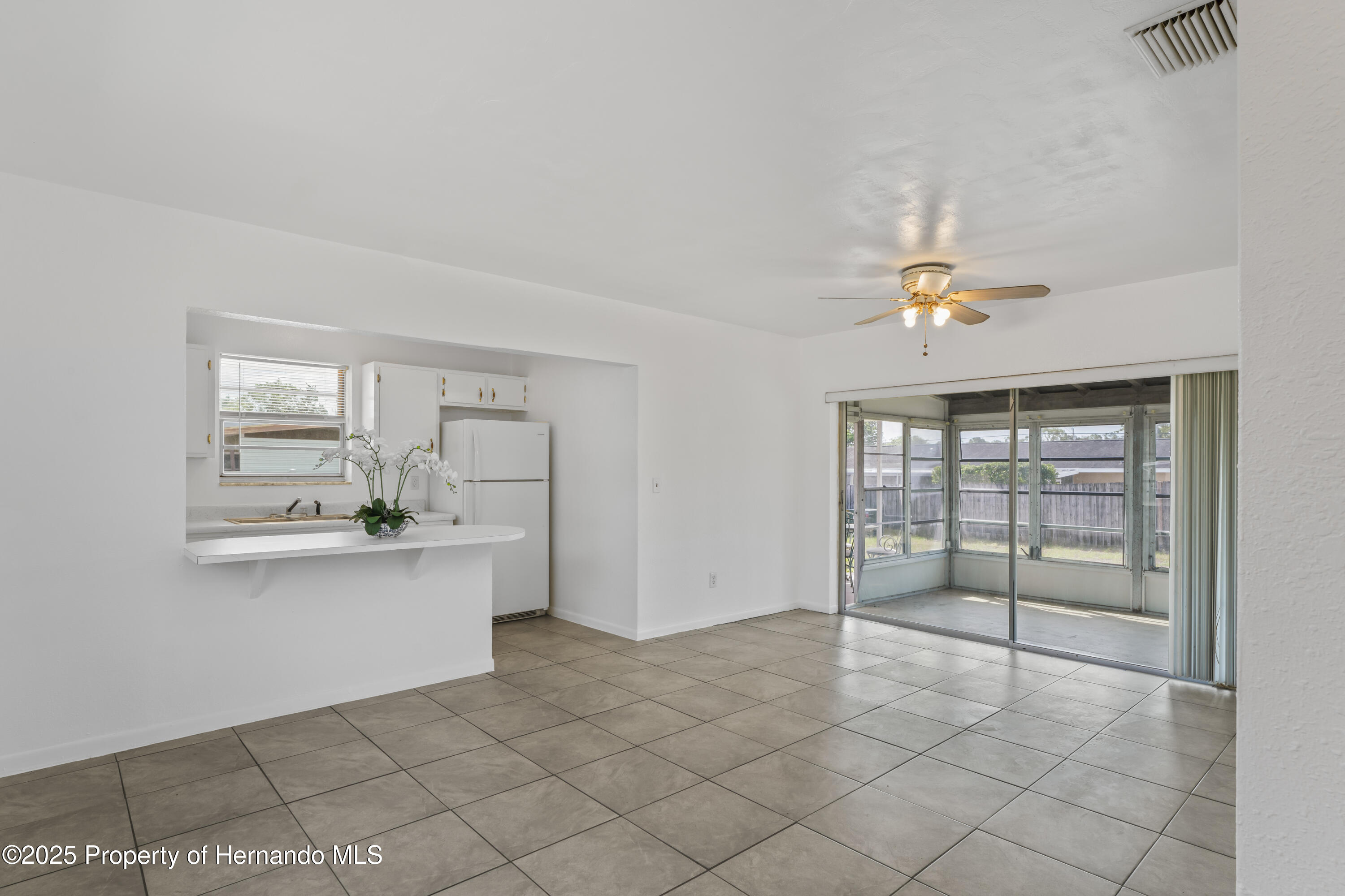7050 Merrick Lane, Spring Hill, Florida image 9