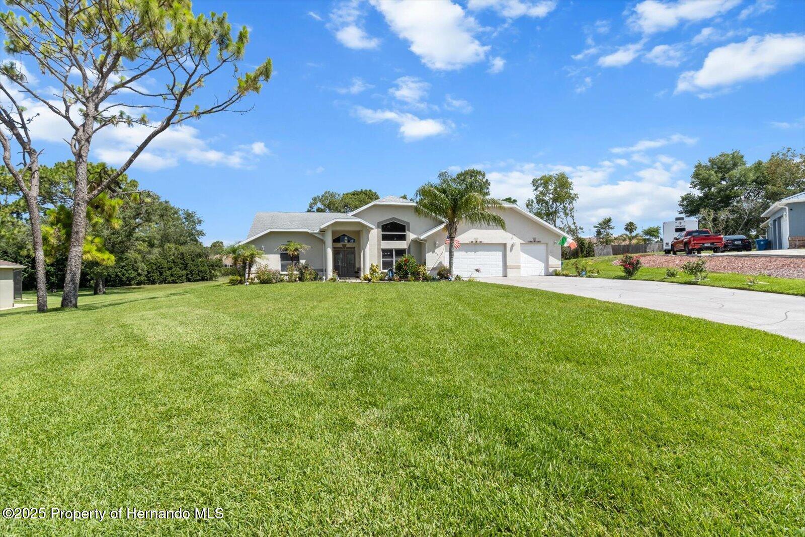 487 Waterloo Court, Spring Hill, Florida image 2