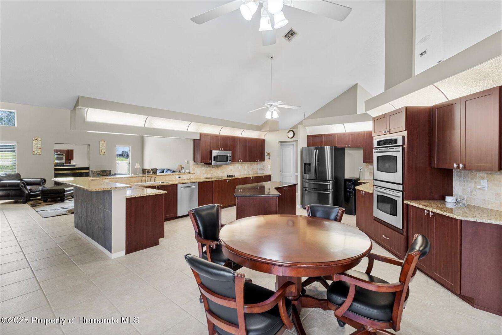 487 Waterloo Court, Spring Hill, Florida image 17