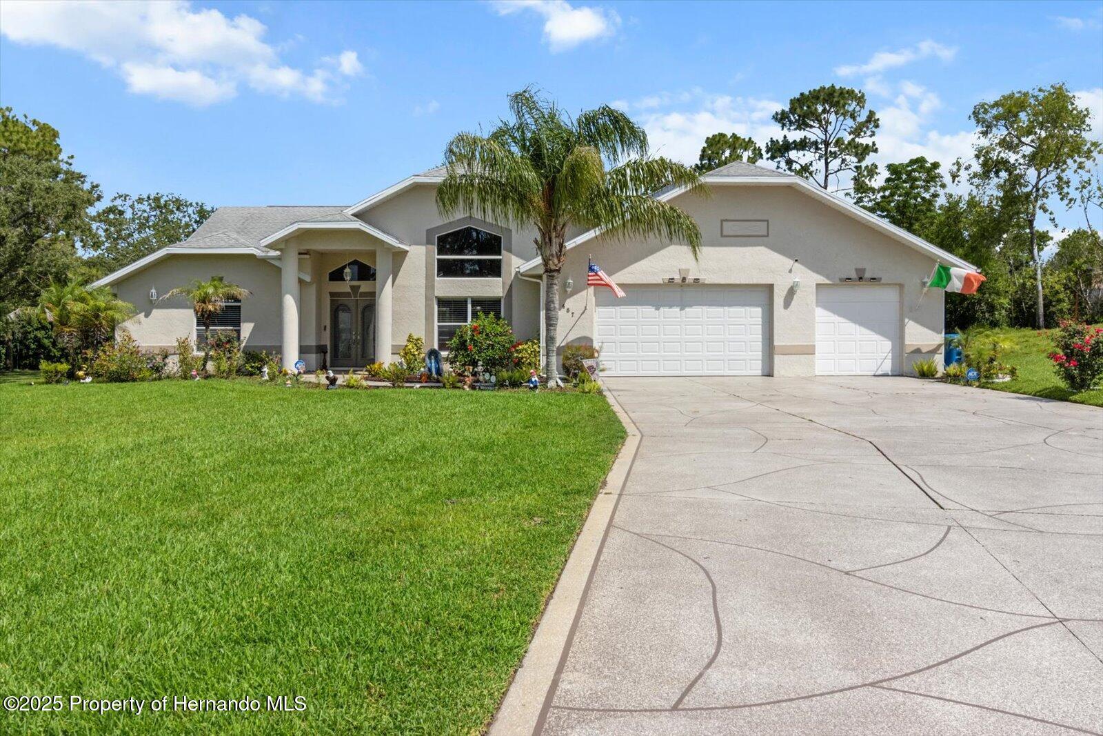 487 Waterloo Court, Spring Hill, Florida image 4