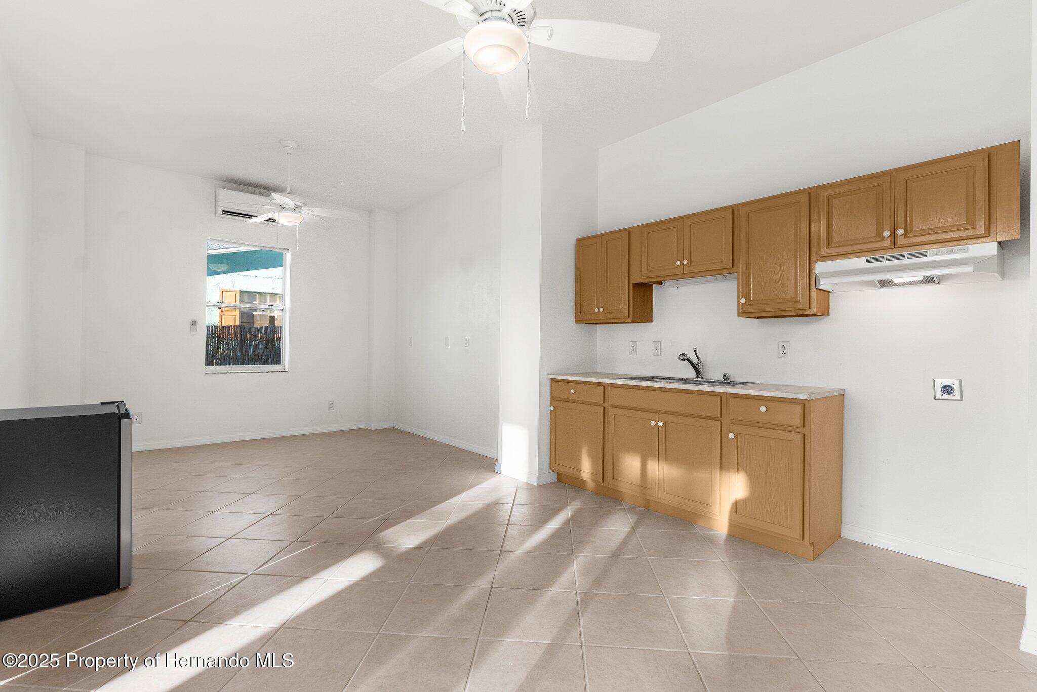 8117 River Point Drive, Weeki Wachee, Florida image 30